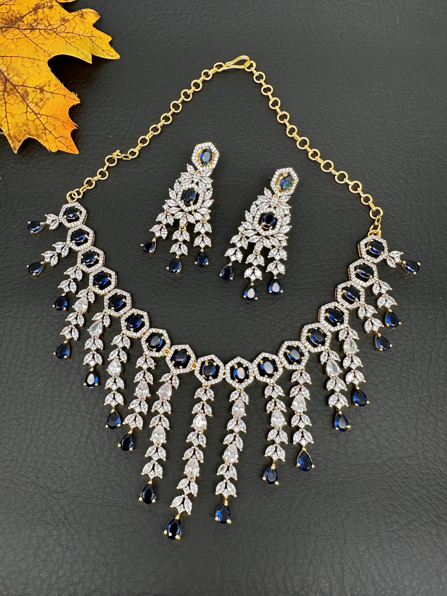 AD Color Stone Neckline Necklace - Blue