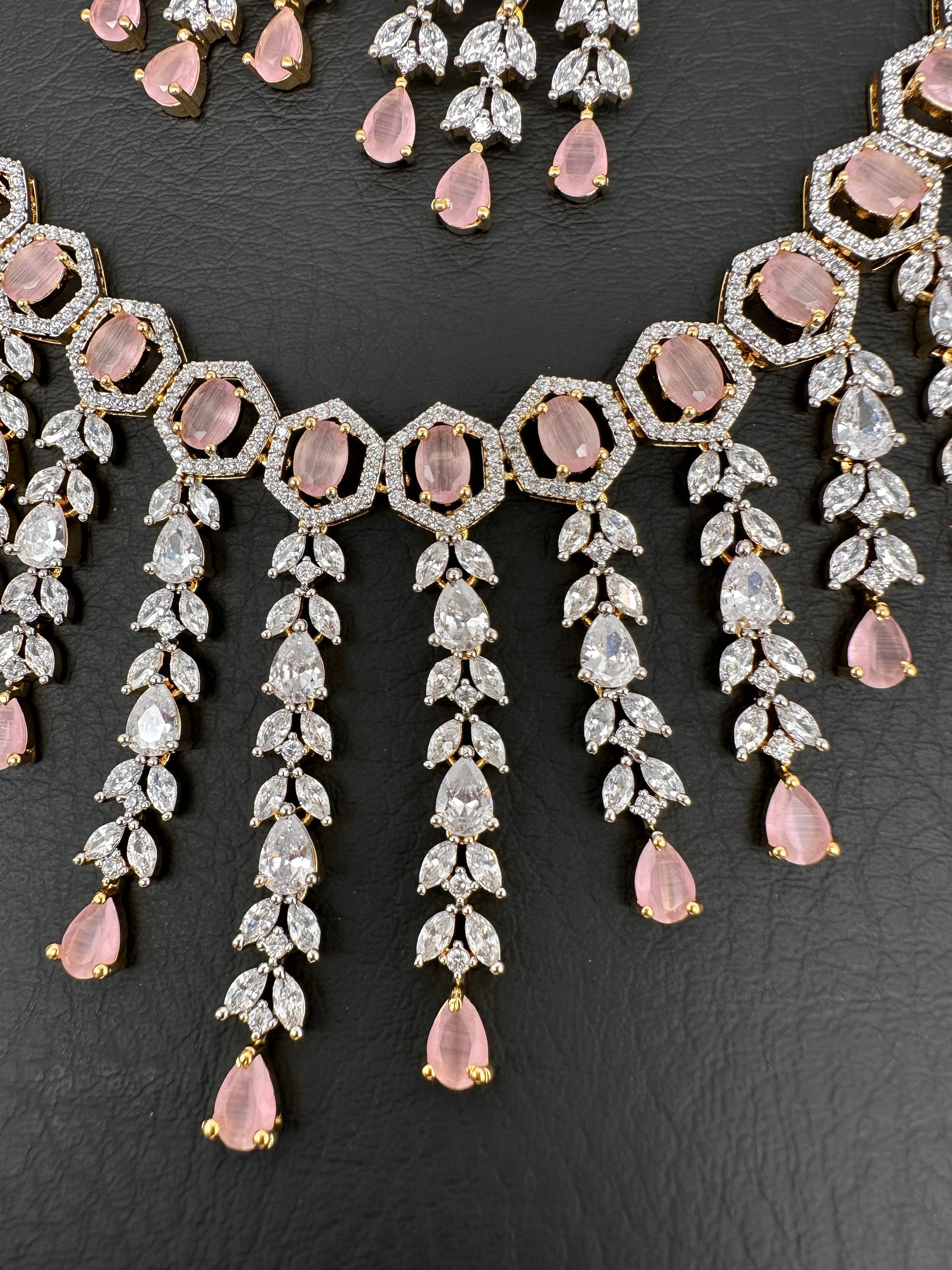 AD Color Stone Neckline Necklace - Pink