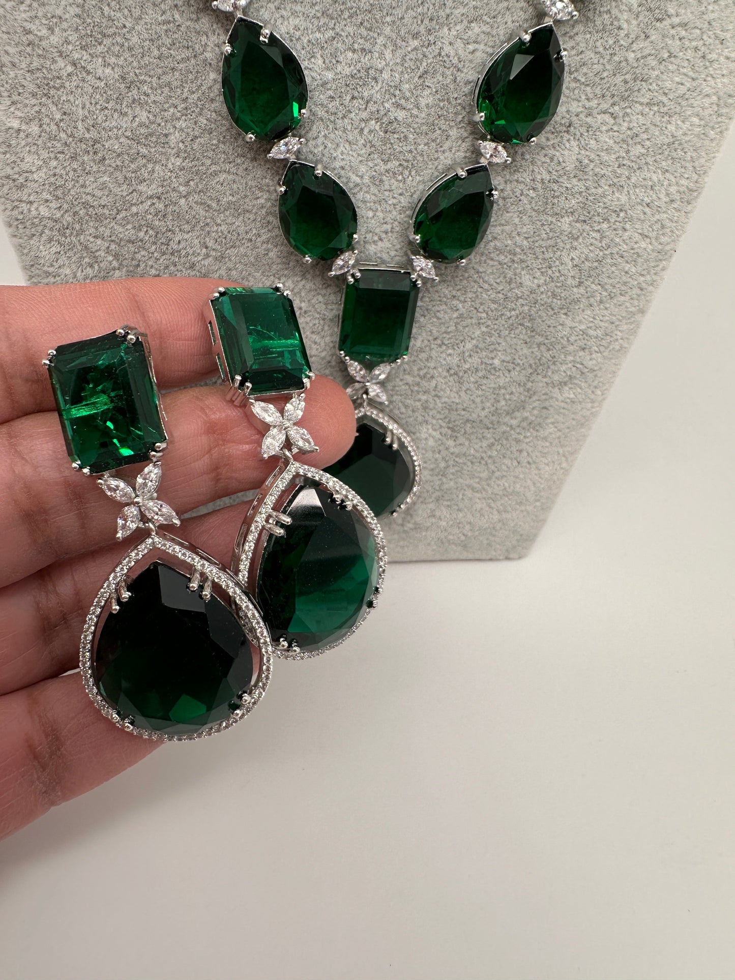 Green Doublet Silver Necklace