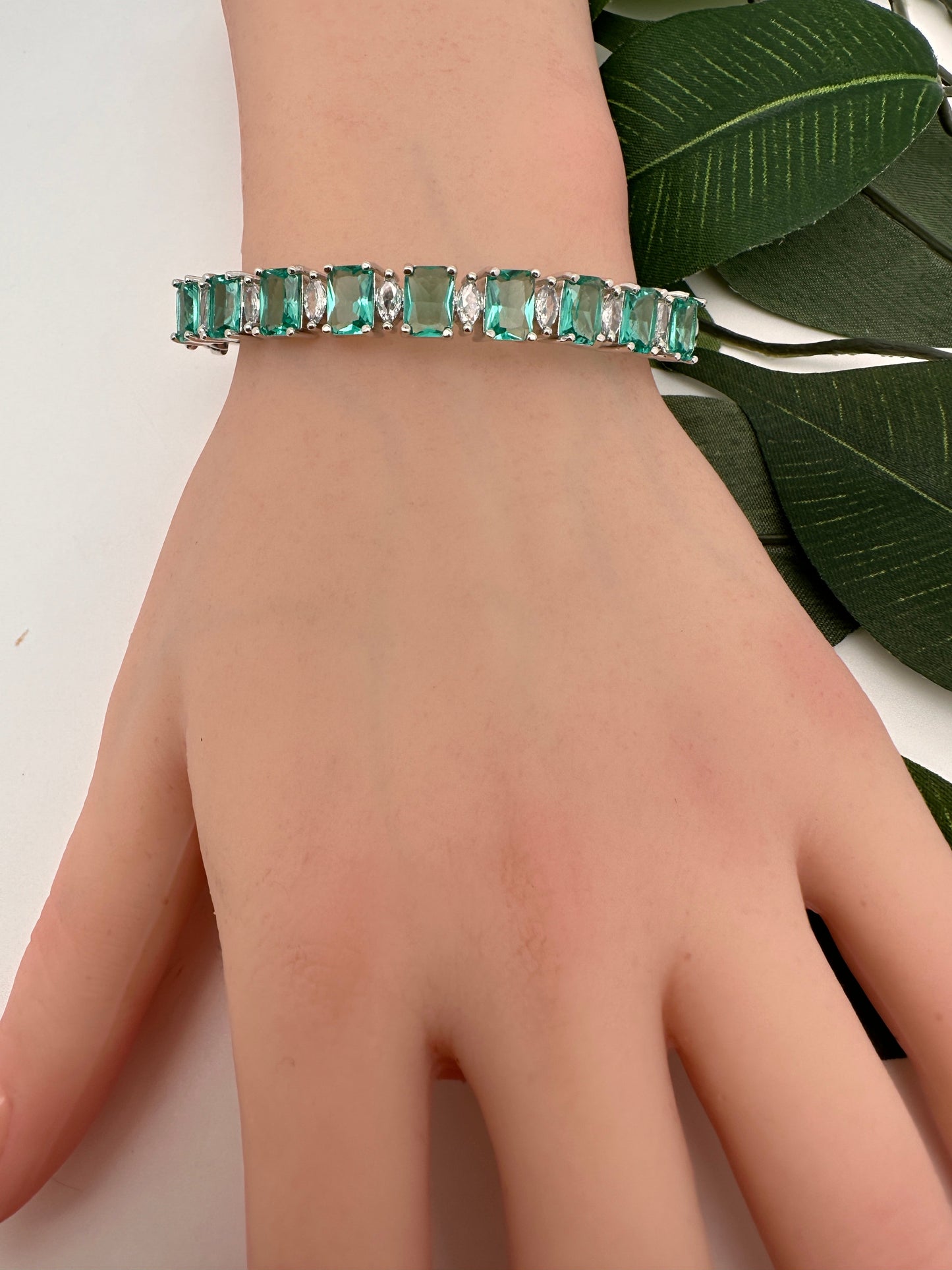 CZ Silver Finish Color Stone Openable Bracelet - LightGreen