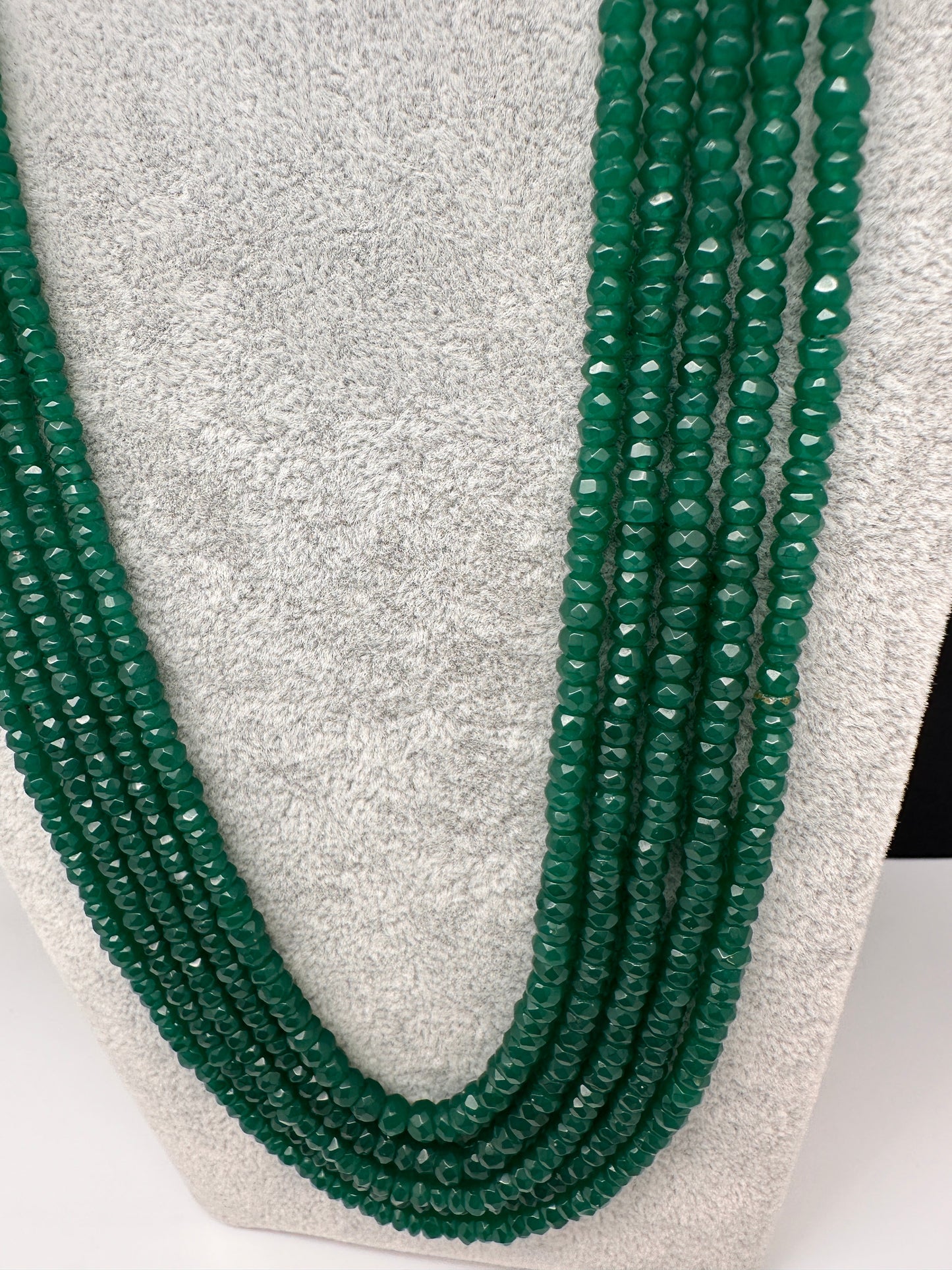 Green Emerald Real Beads Mala Necklace