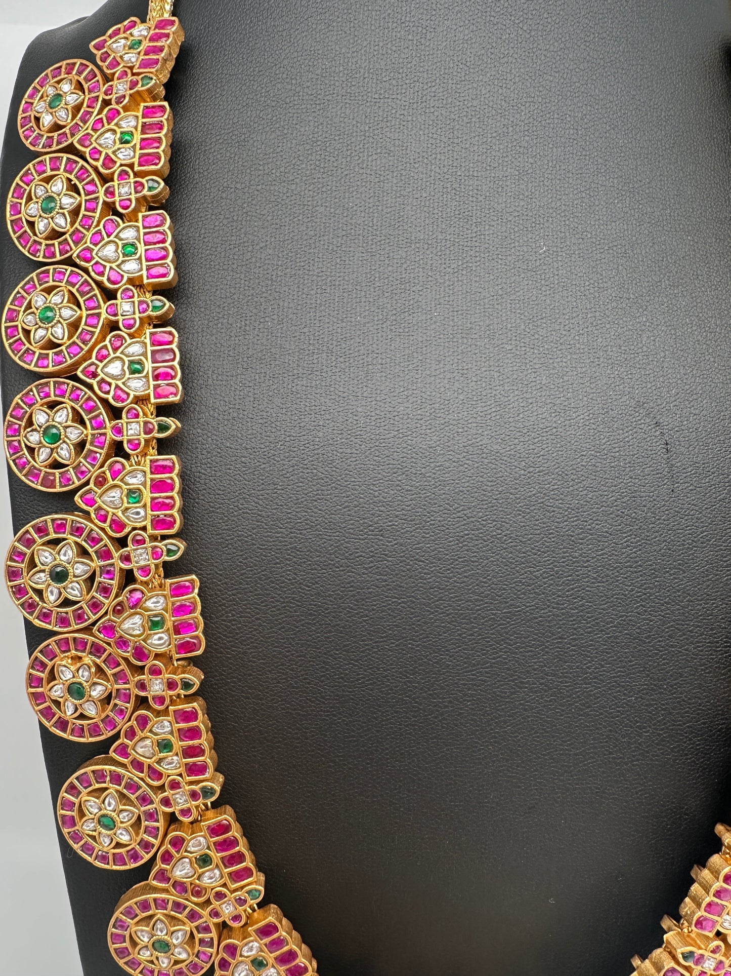 Jadau Kundan Traditional Bottu Mala Long Necklace