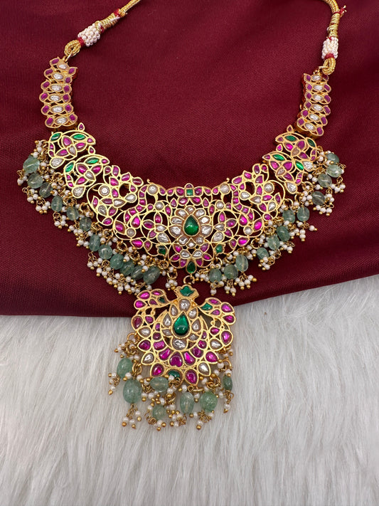 Jadau Kundan Short Neckline Necklace with Emerald Beads