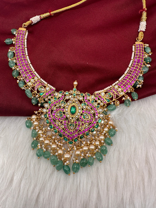 Jadau Kundan Short Neckline Necklace with Emerald Beads