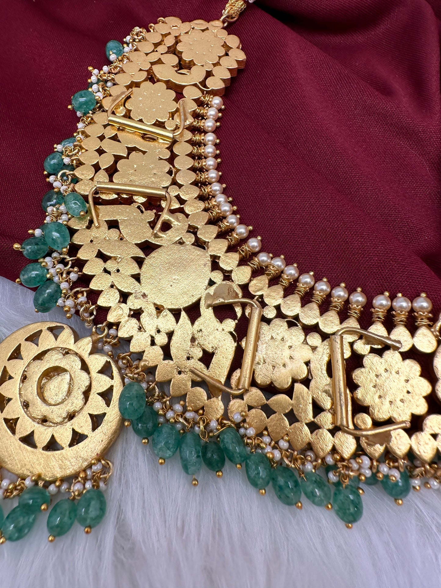 Jadau Kundan Neckline Necklace with Emerald Beads