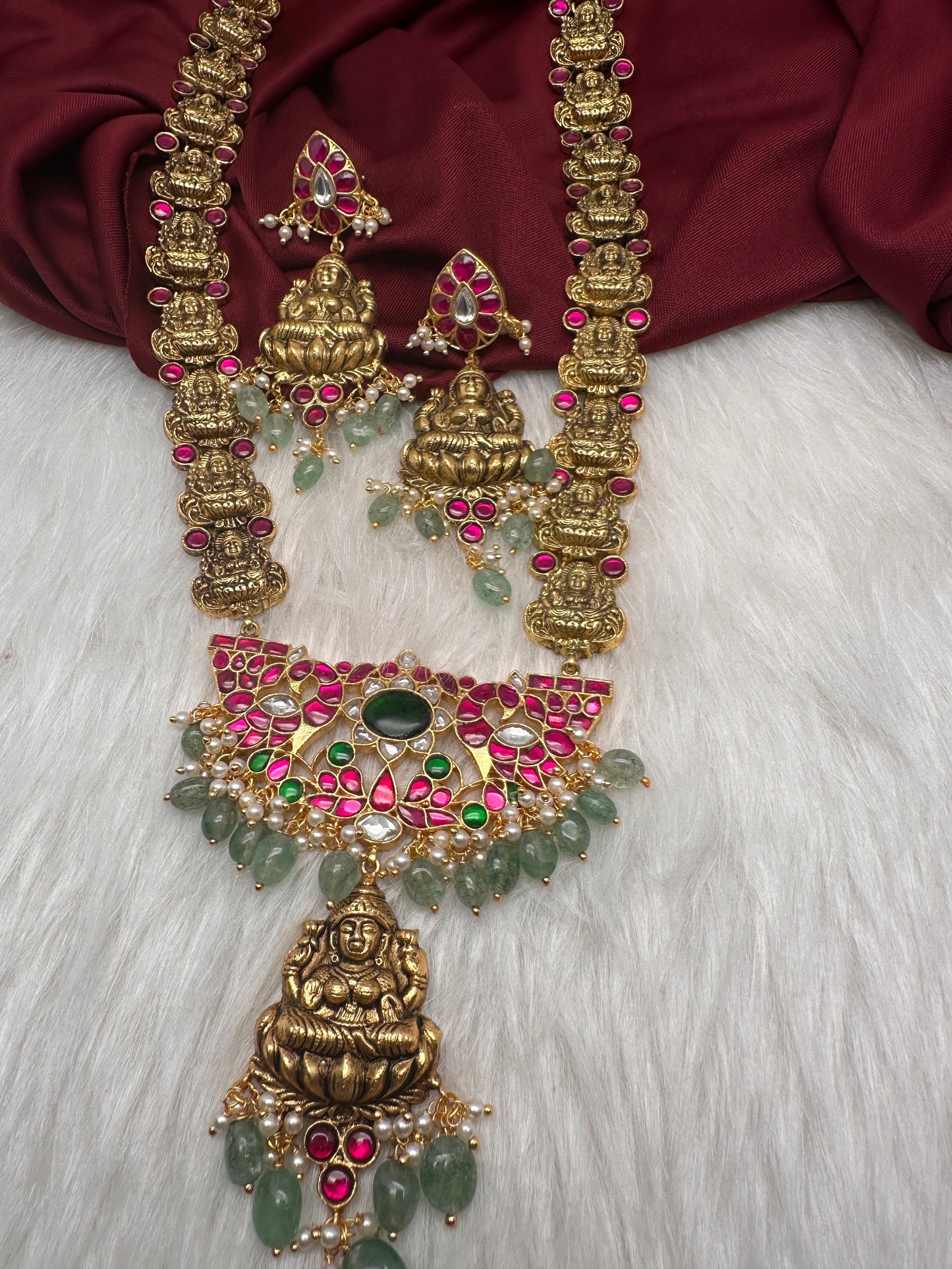 Jadau Kundan Goddess Lakshmi Nakshi Necklace