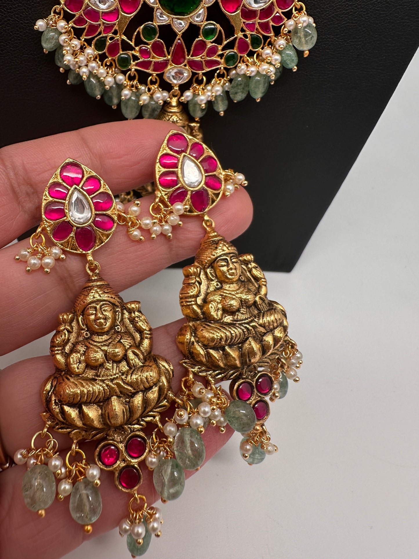 Jadau Kundan Goddess Lakshmi Nakshi Necklace