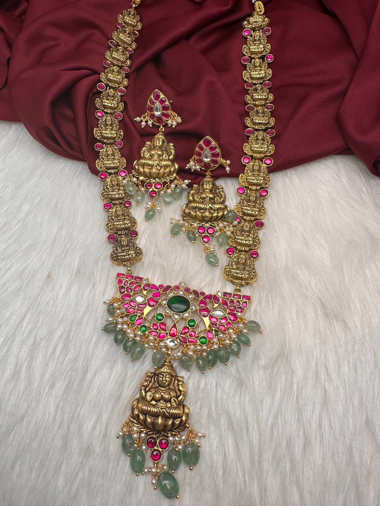 Jadau Kundan Goddess Lakshmi Nakshi Necklace