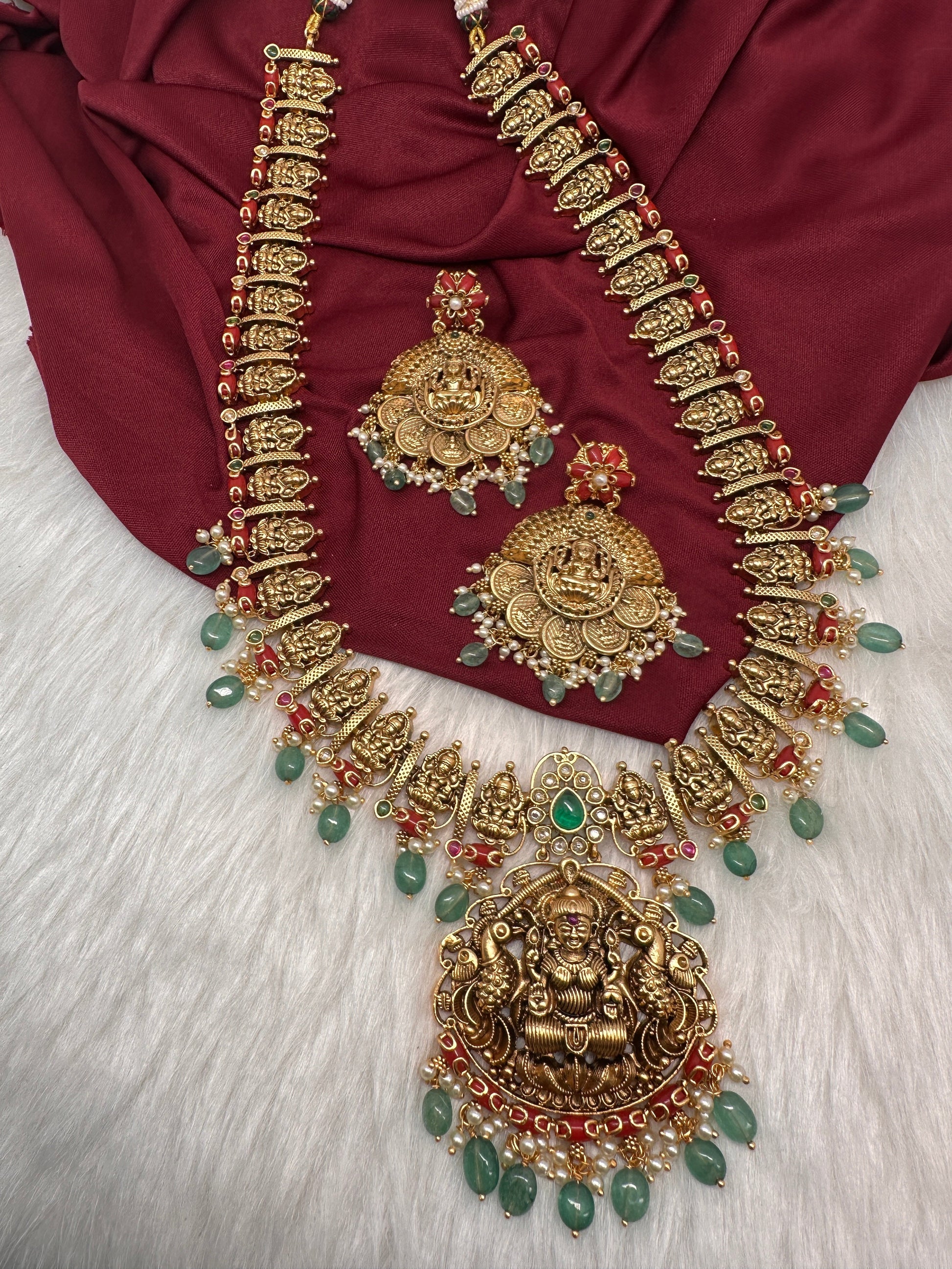 Goddess Lakshmi Nakshi Matte Coral Long Haar with Emerald Beads