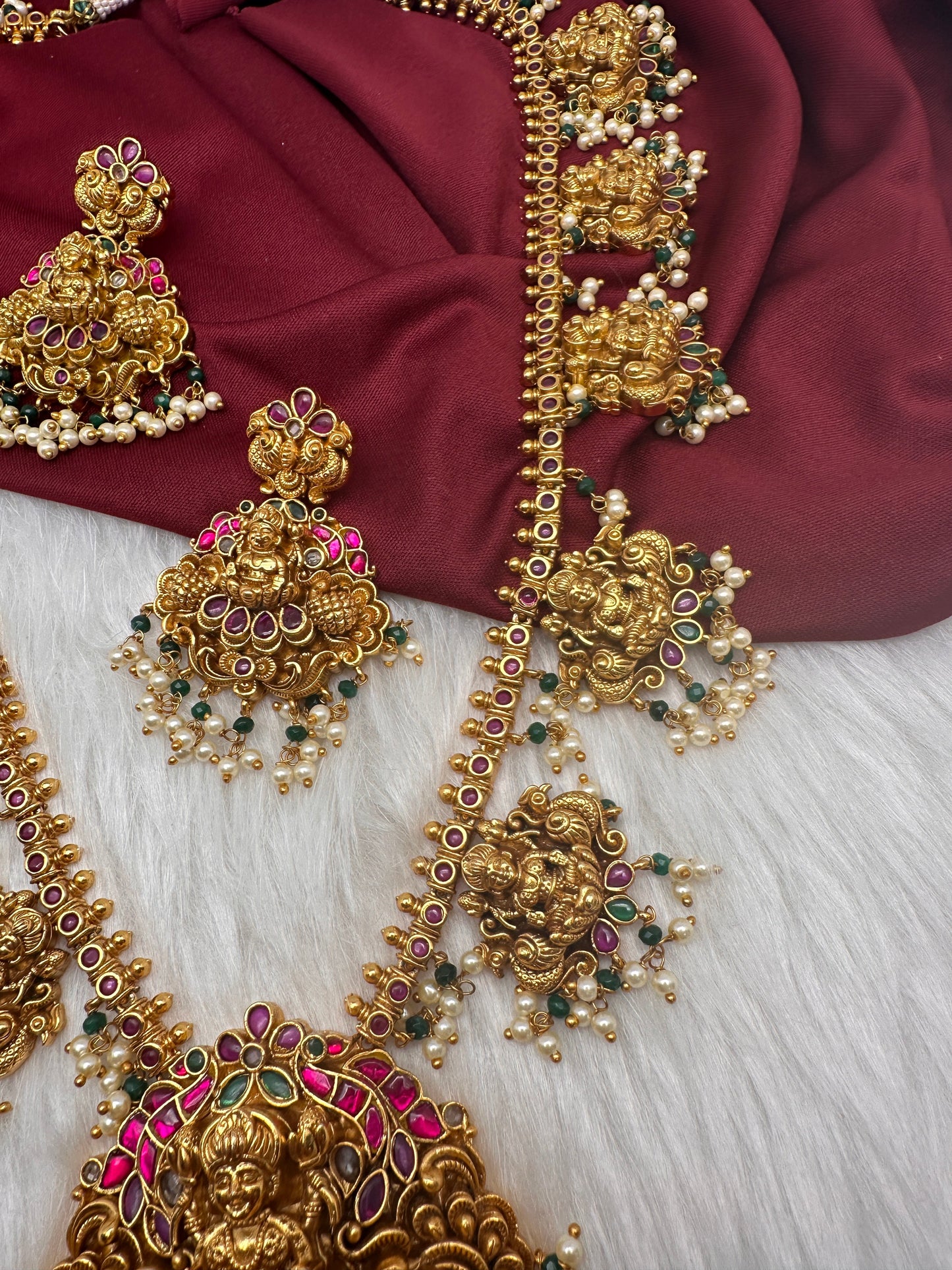 Goddess Lakshmi Jadau Potta Stones Nakshi Matte Haar with Pearls and Green Beads