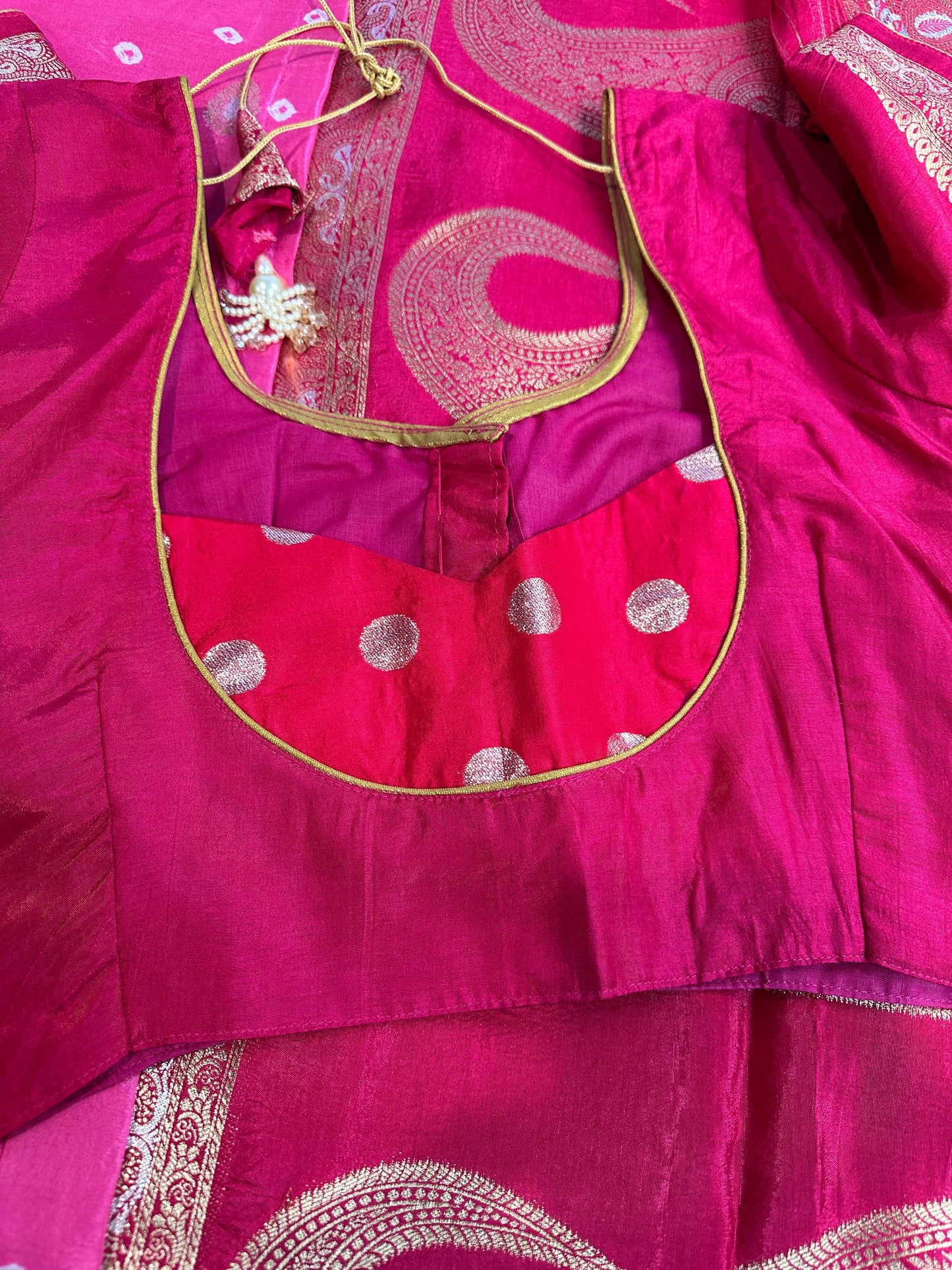 Pink Badhani Saree with Khadi Border