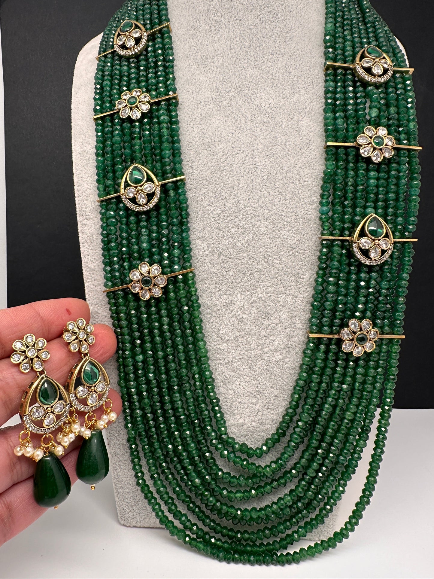 Multi Layer Onyx Beads Color Stone Necklace - Green