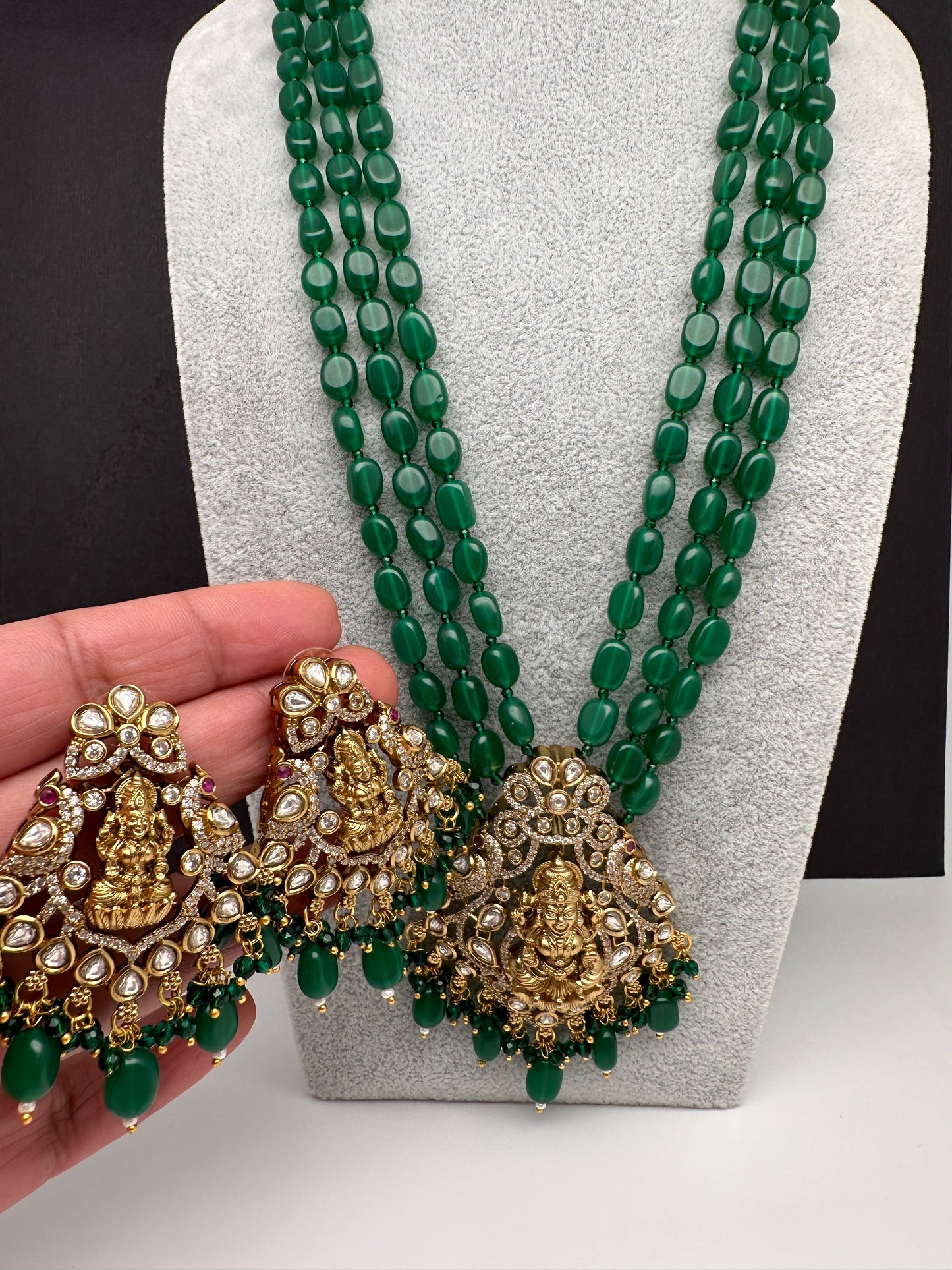 AD Kundan Goddess Lakshmi Color Monalisa Beads Necklace - Green