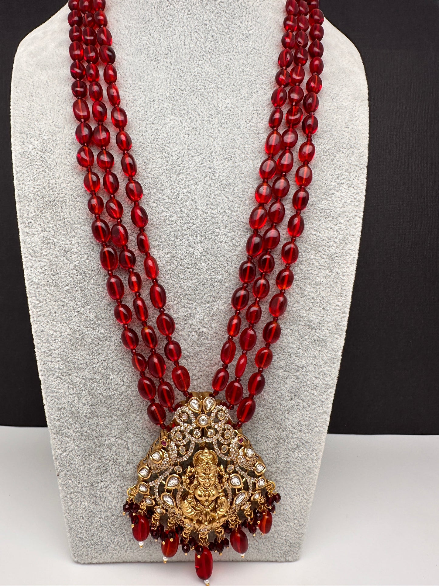 AD Kundan Goddess Lakshmi Color Monalisa Beads Necklace - Red