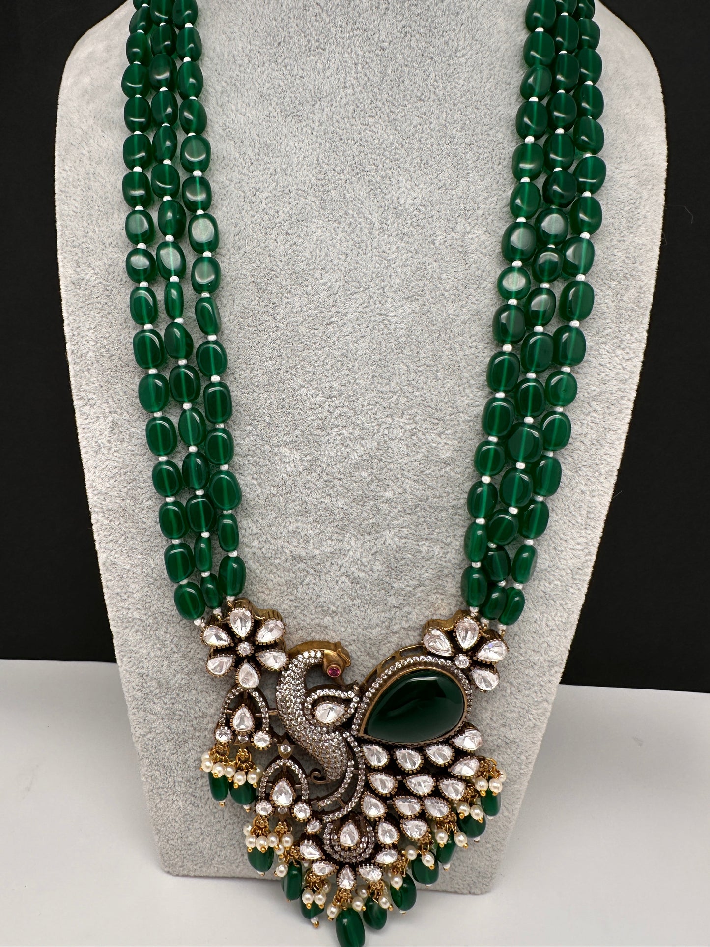 Victorian Peacock Color Multi Layer Beads Necklace - Green