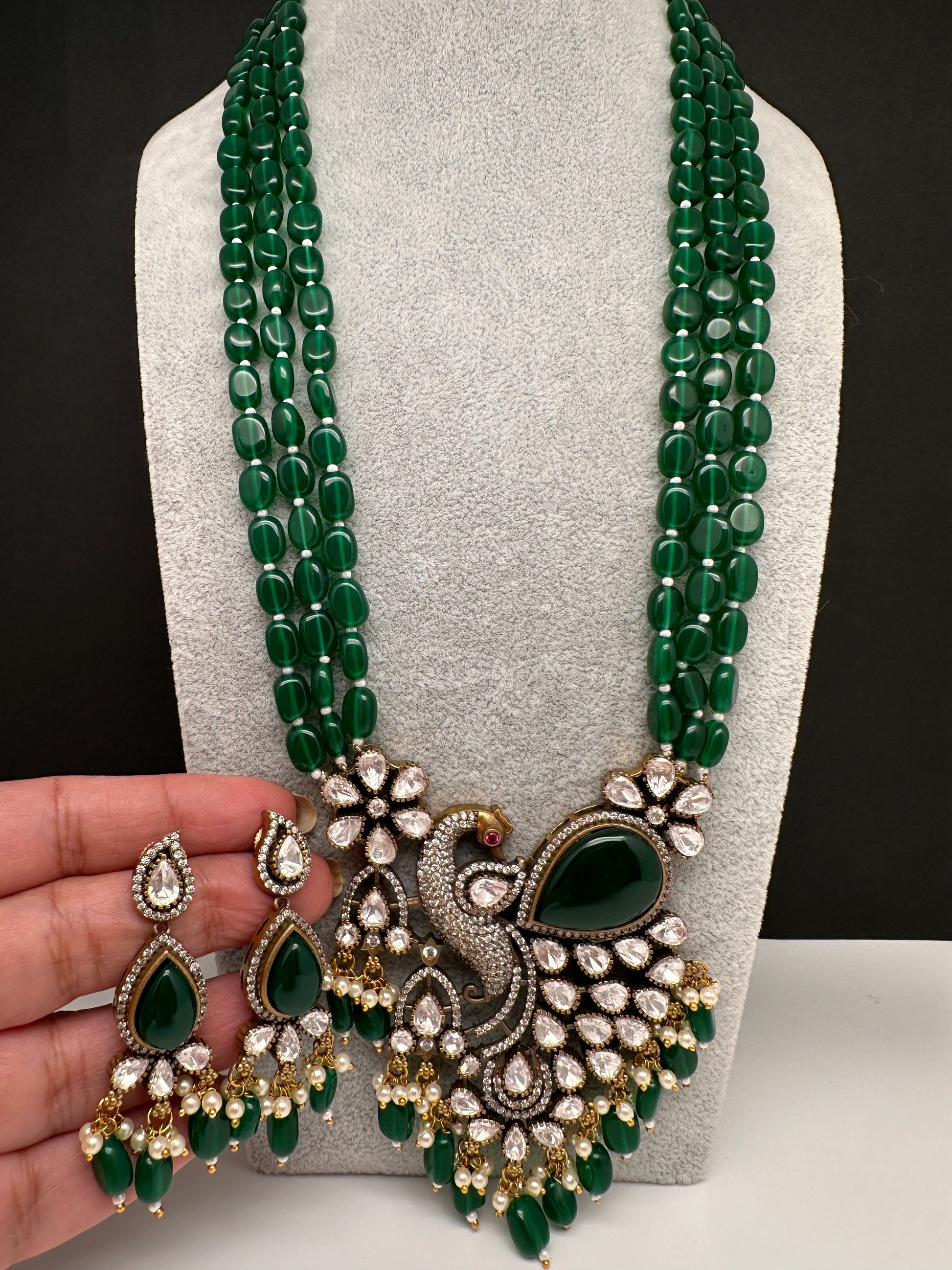 Victorian Peacock Color Multi Layer Beads Necklace - Green