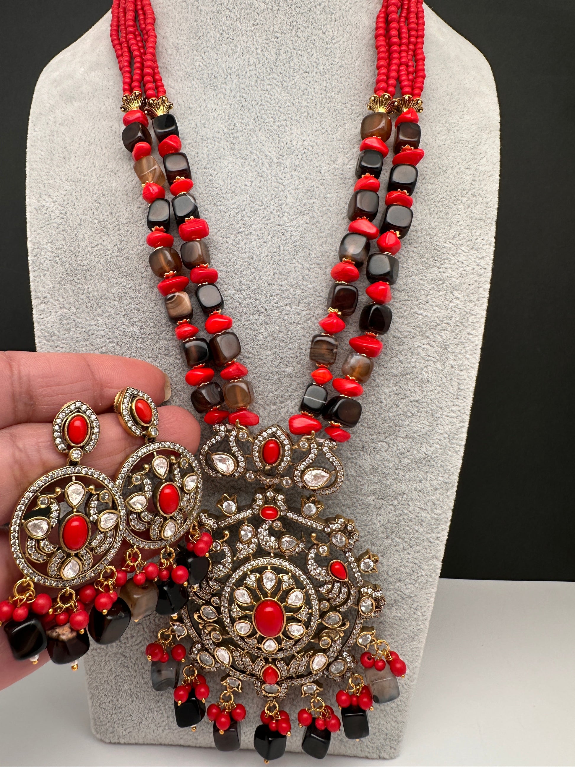 Peacock Color Stone Mehndi Finish Beads Long Necklace - Coral