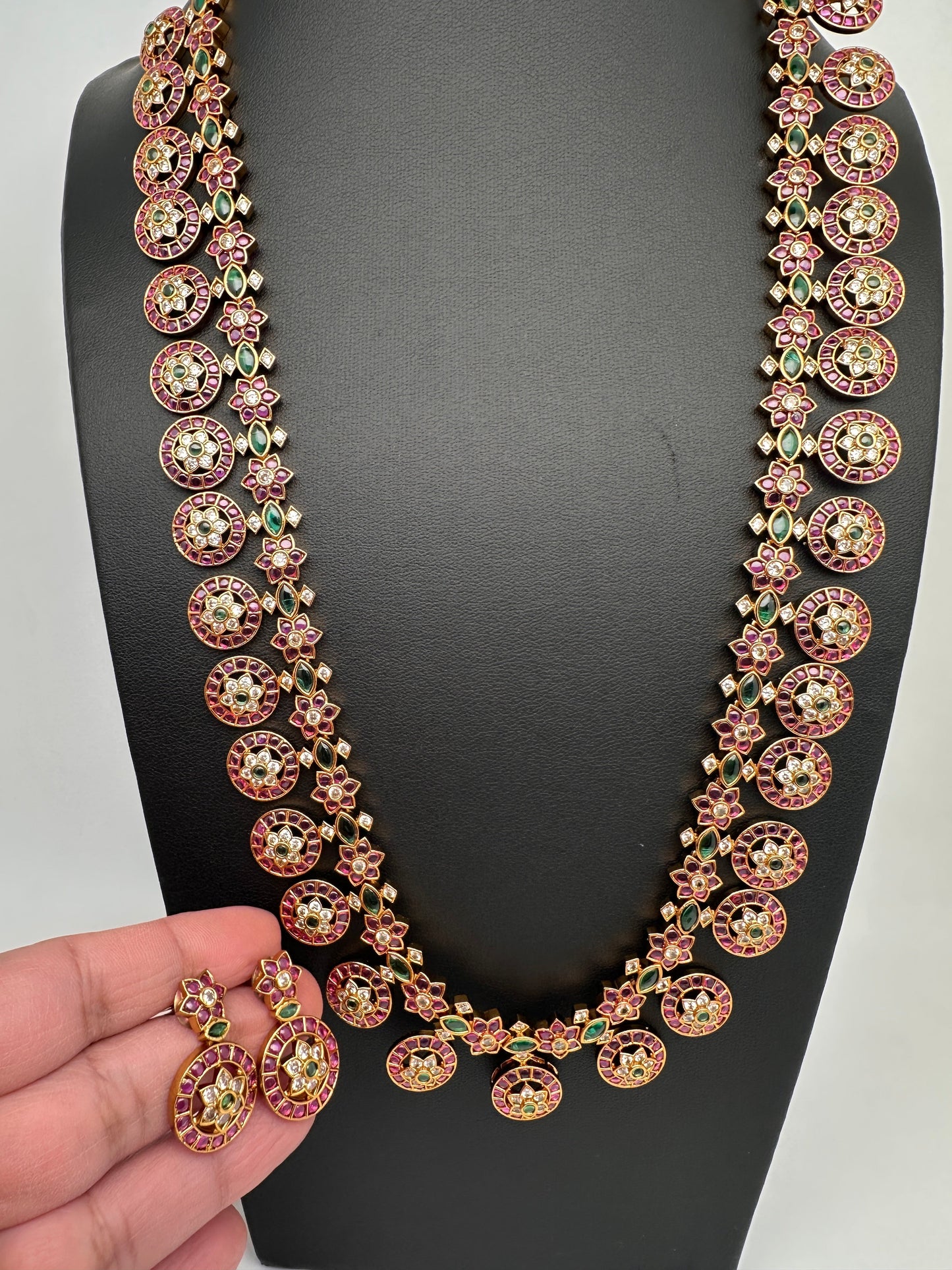 Kempu Bottu Mala with detachable Pendent  Green Beads Pearls Ethnic Long Necklace