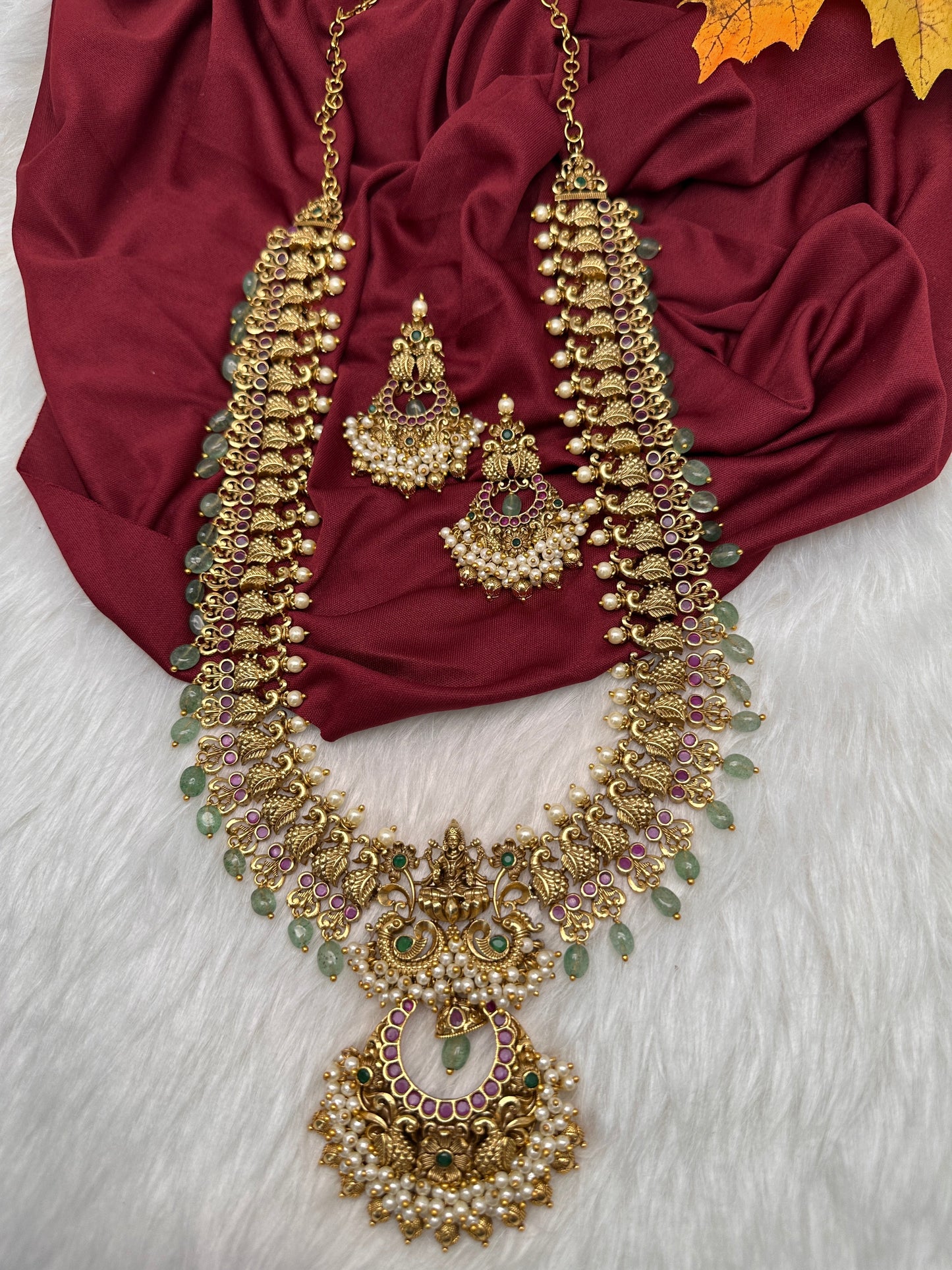 Chandbali Cluster Pearls Peacock Goddess Lakshmi Kemp Long Necklace