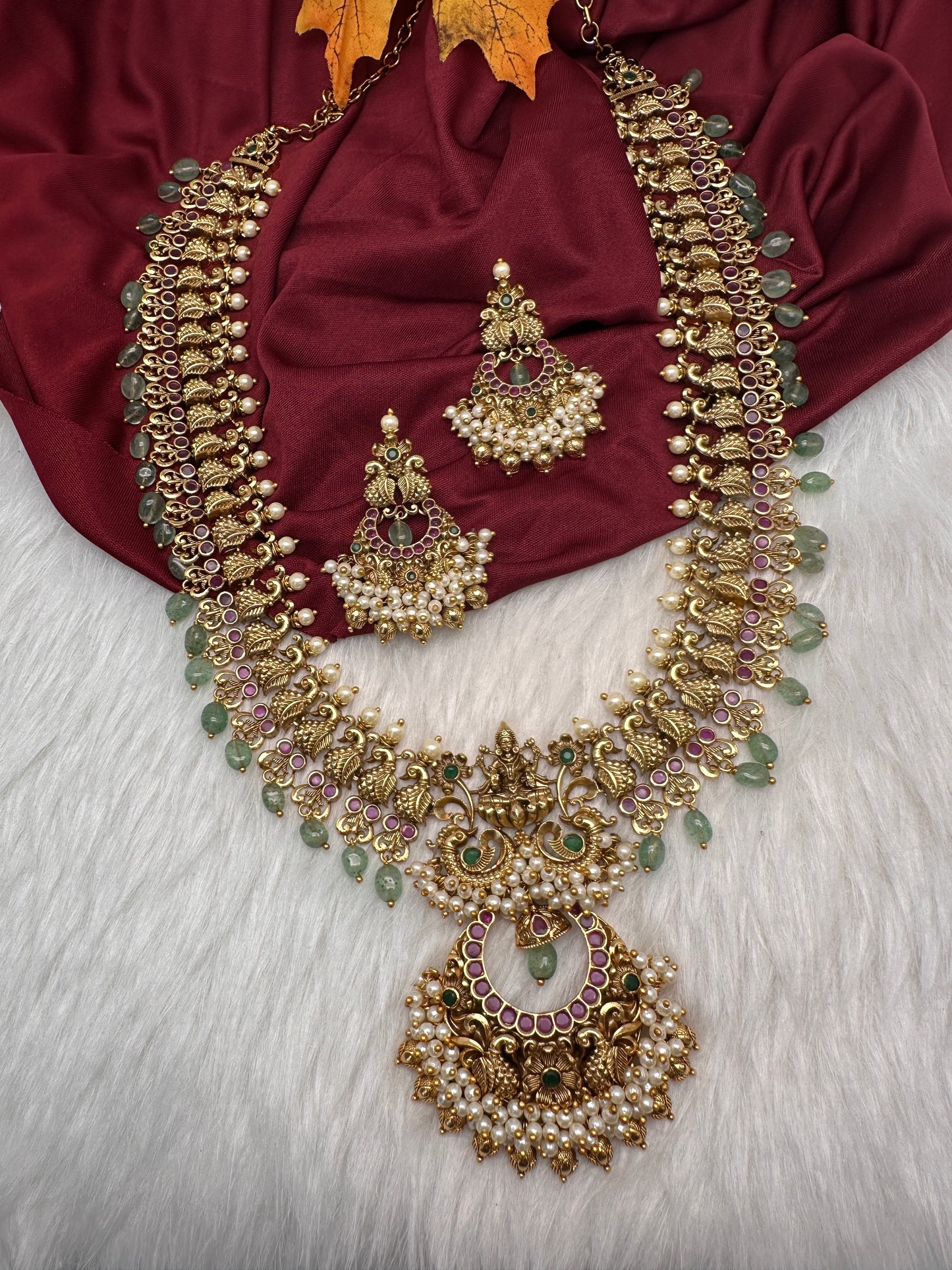 Chandbali Cluster Pearls Peacock Goddess Lakshmi Kemp Long Necklace