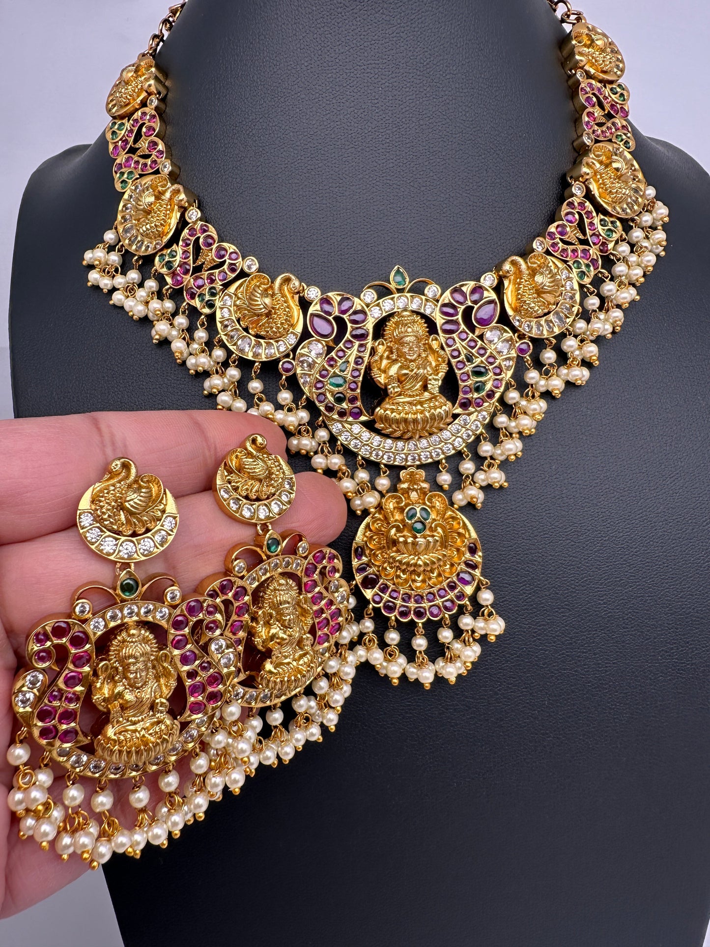 Goddess Lakshmi Kempu Pearls Short Guttapusalu Necklace