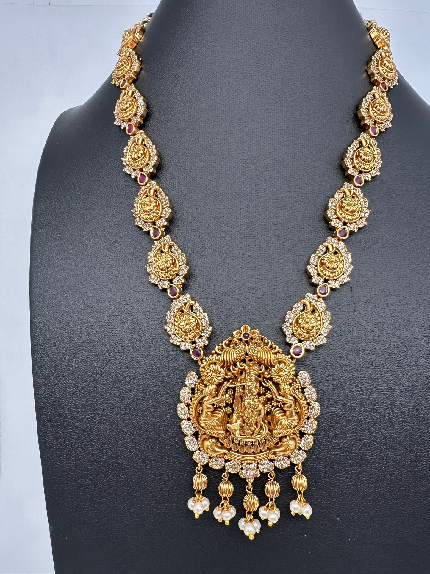 Nakshi Matte Krishna Necklace with Jhumkas