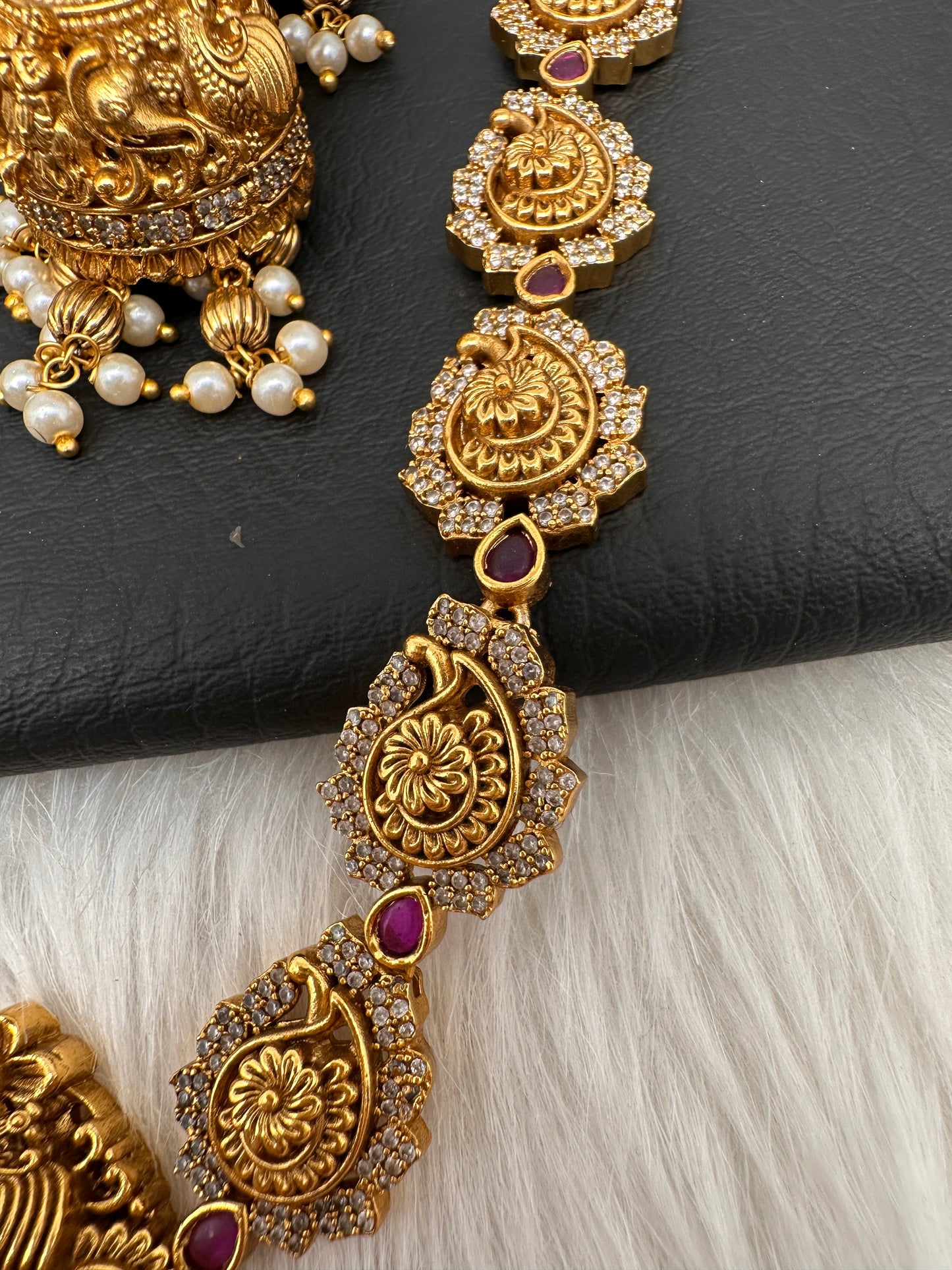 Nakshi Matte Krishna Necklace with Jhumkas