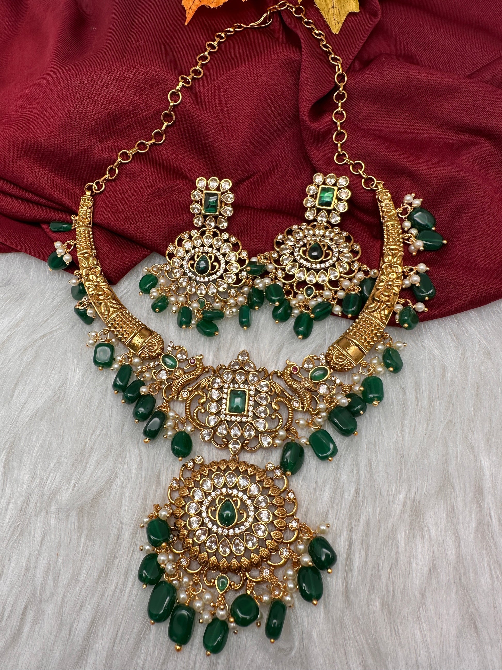 Matte Nakshi Kanthi Color Stone Necklace - Green