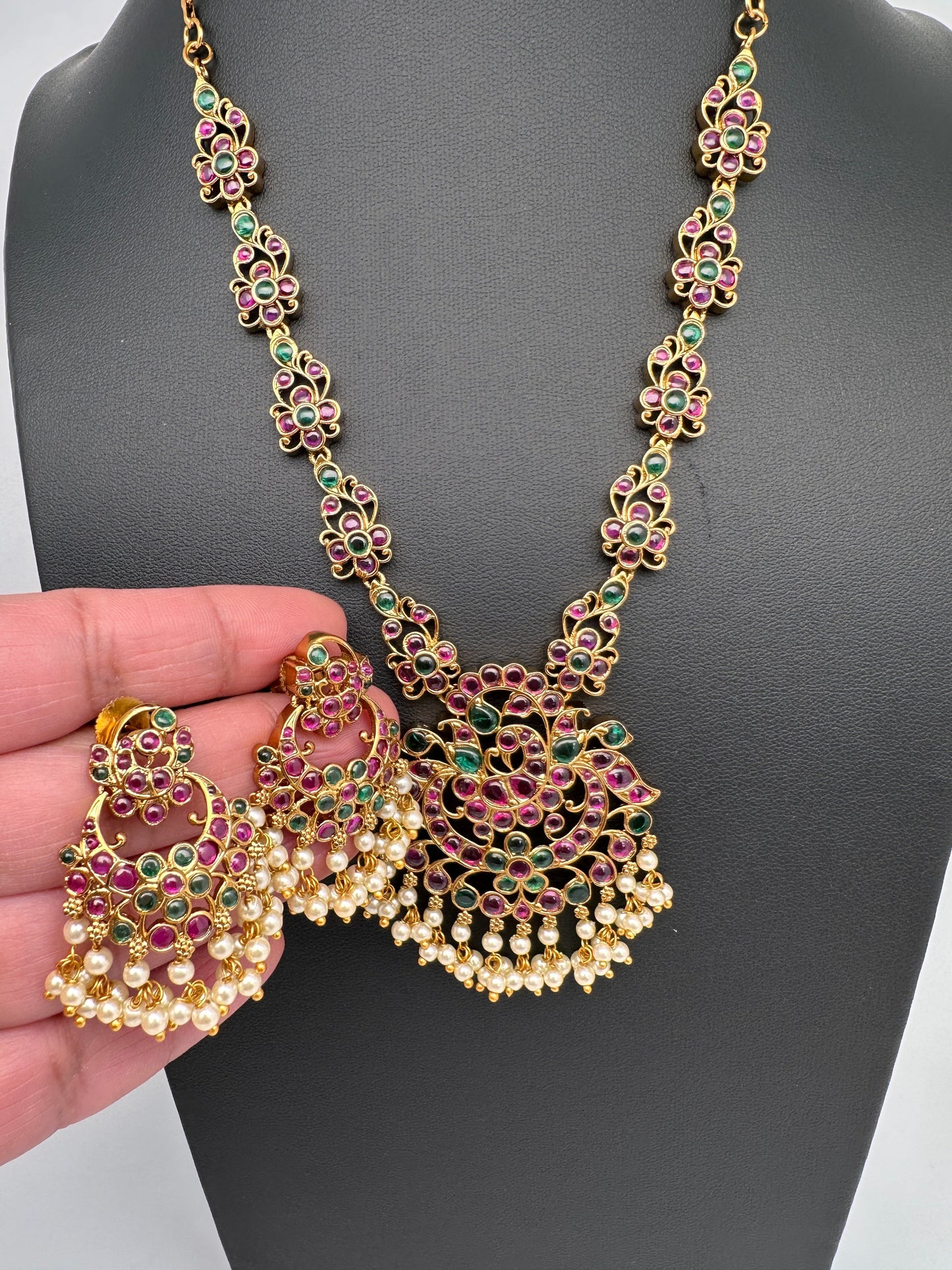 Red Green Kempu Peacock Short Necklace