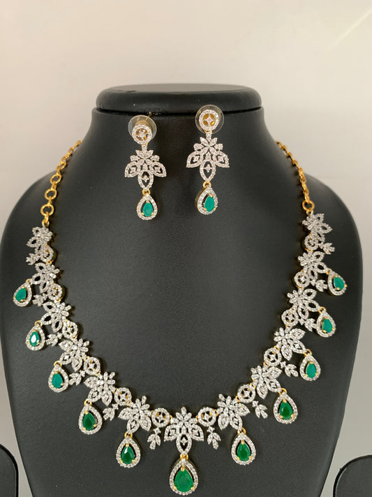 AD Emerald Green Stone Short Necklace