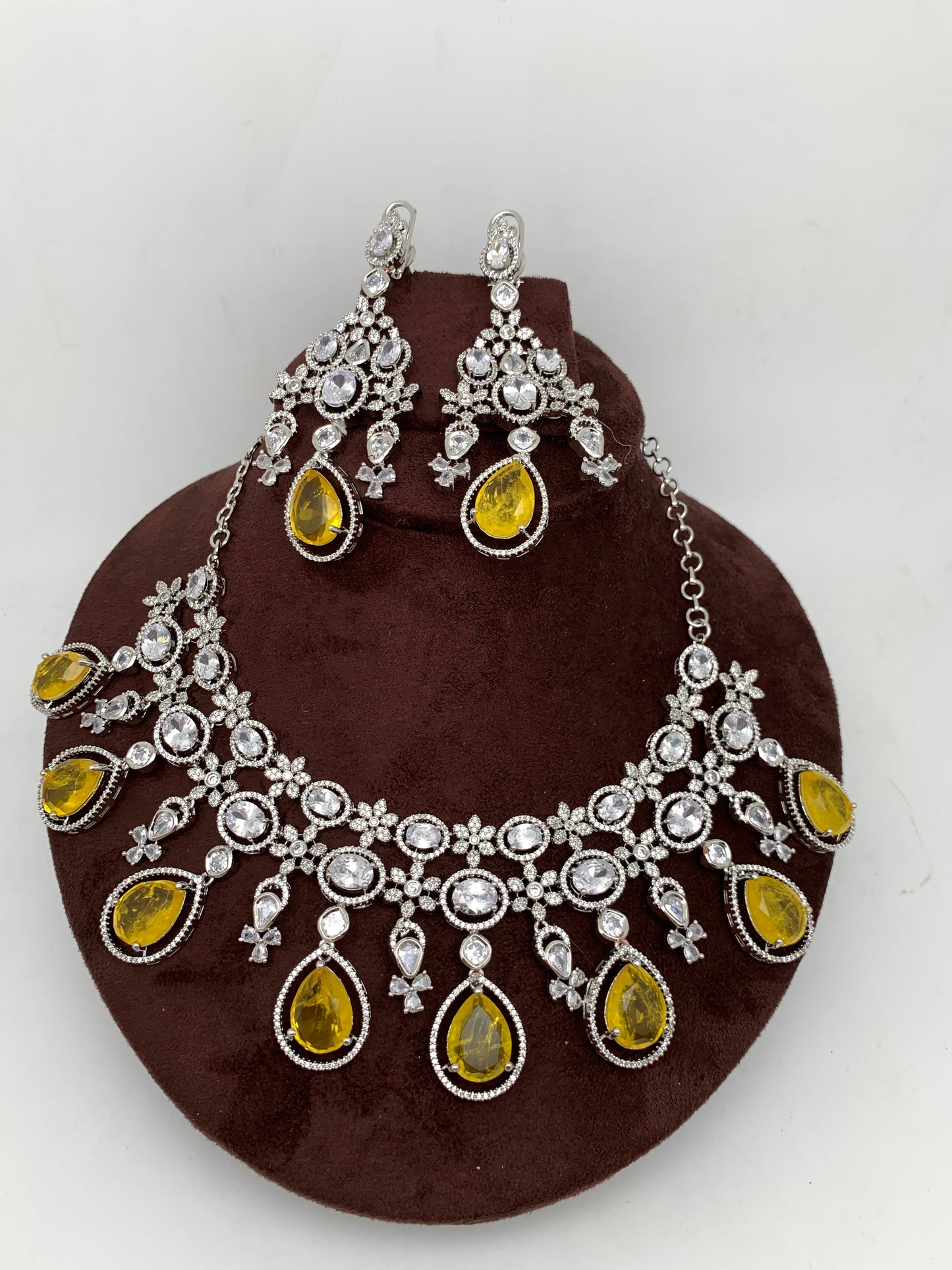 AD Yellow Doublet Stone Neckline Necklace