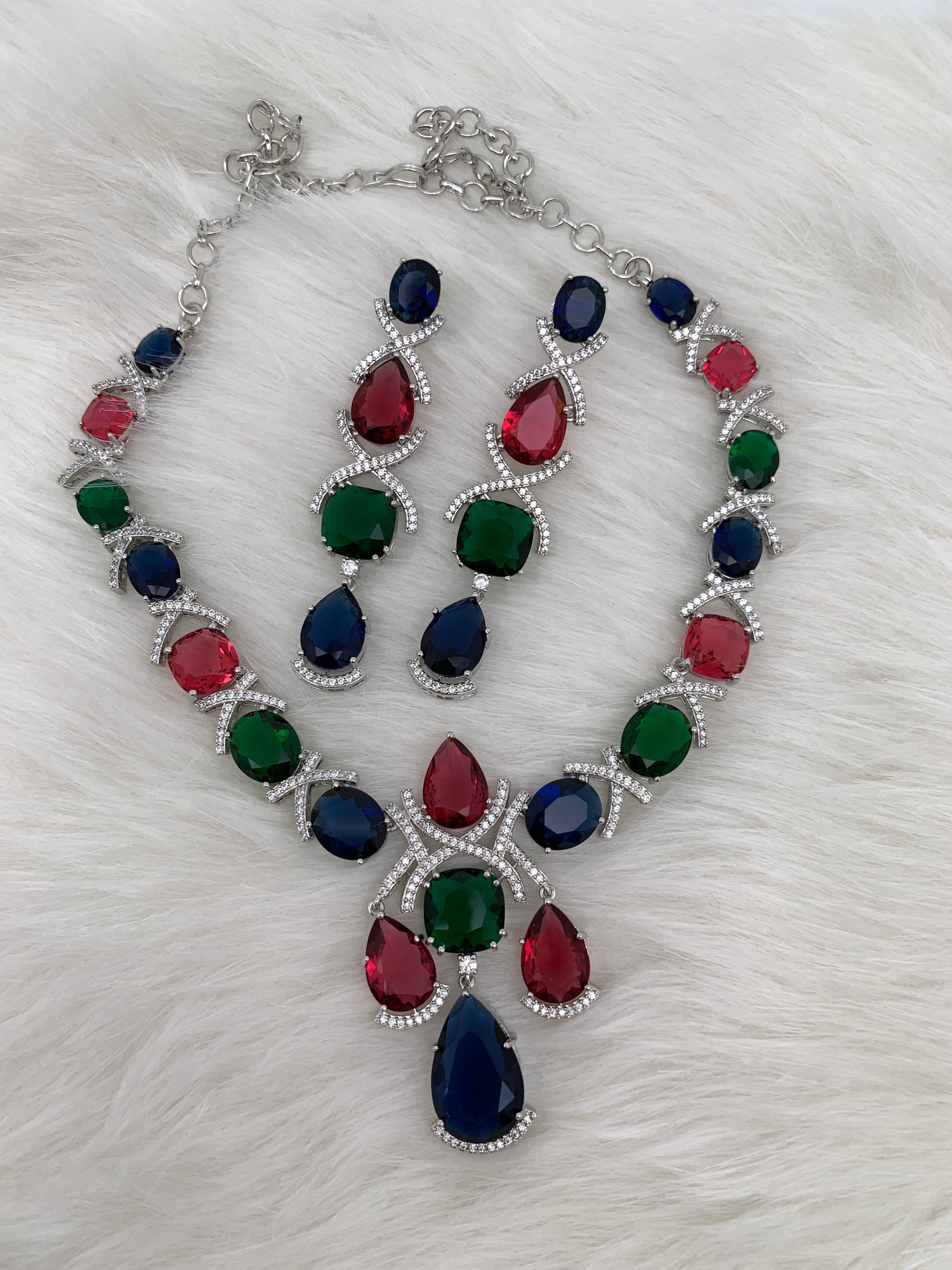 Doublet Multi Color Stone Short Necklace