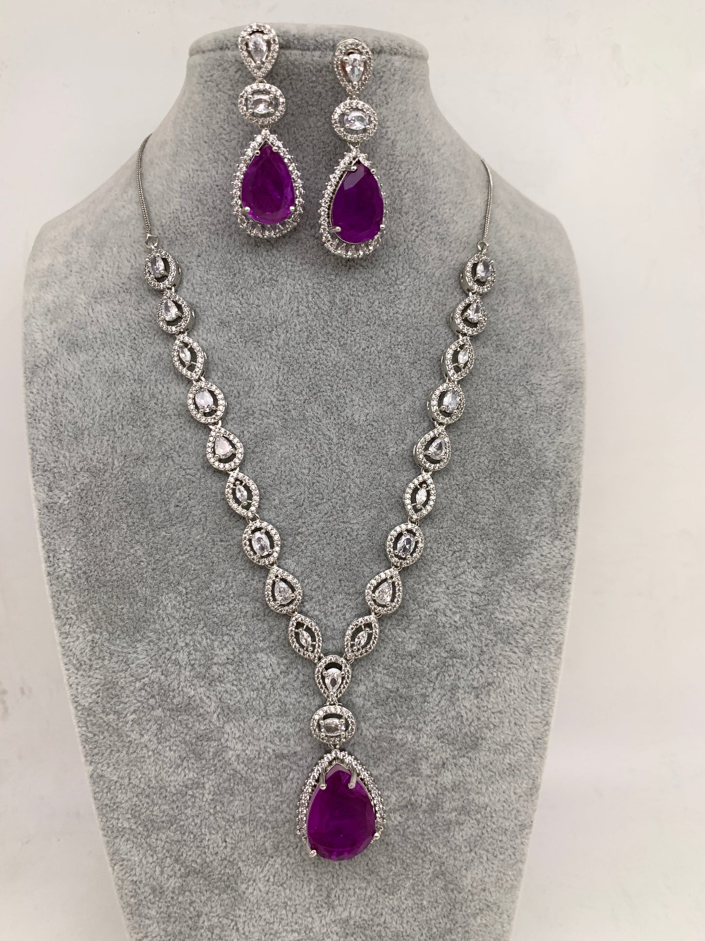 Doublet Stone Short Necklace - Purple