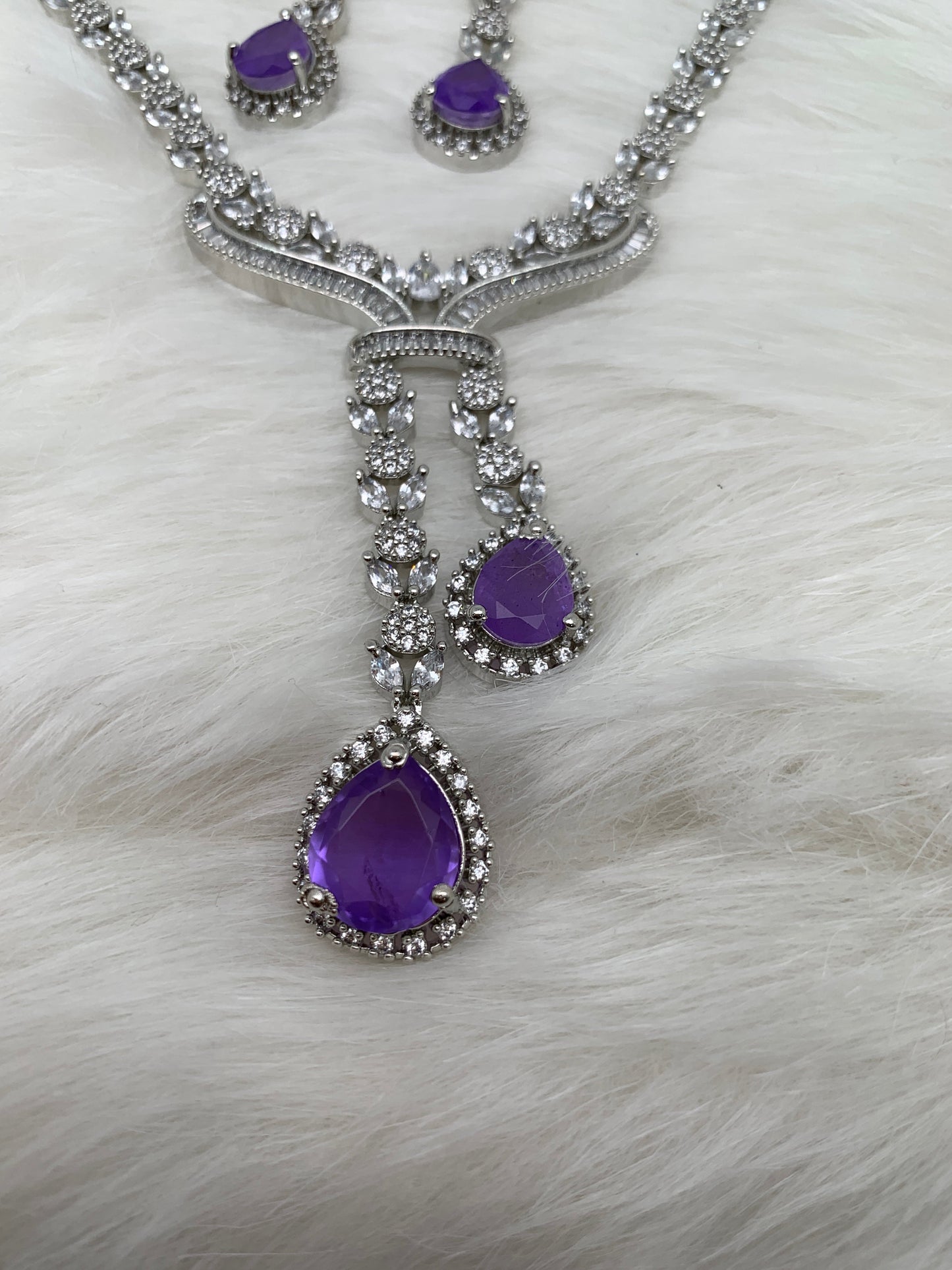 Doublet Stone Short Necklace - Purple