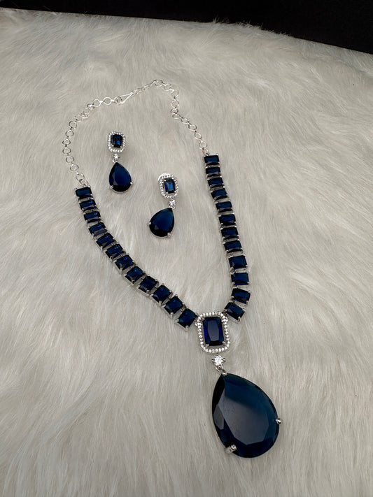 Blue Sapphire Short Necklace