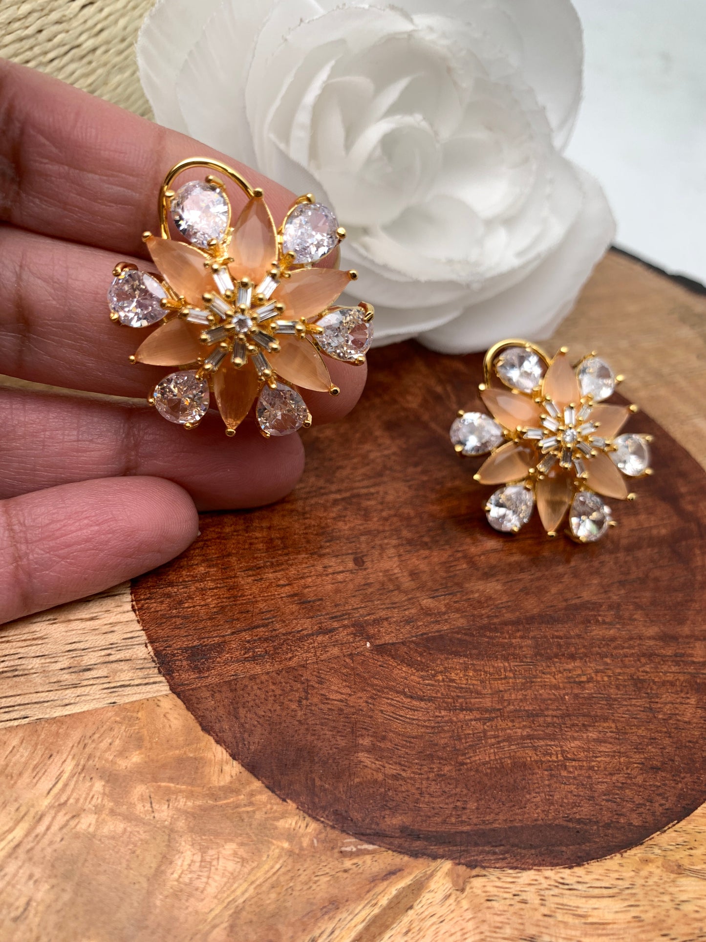 AD Peach Stone Floral Pattern Ear Studs