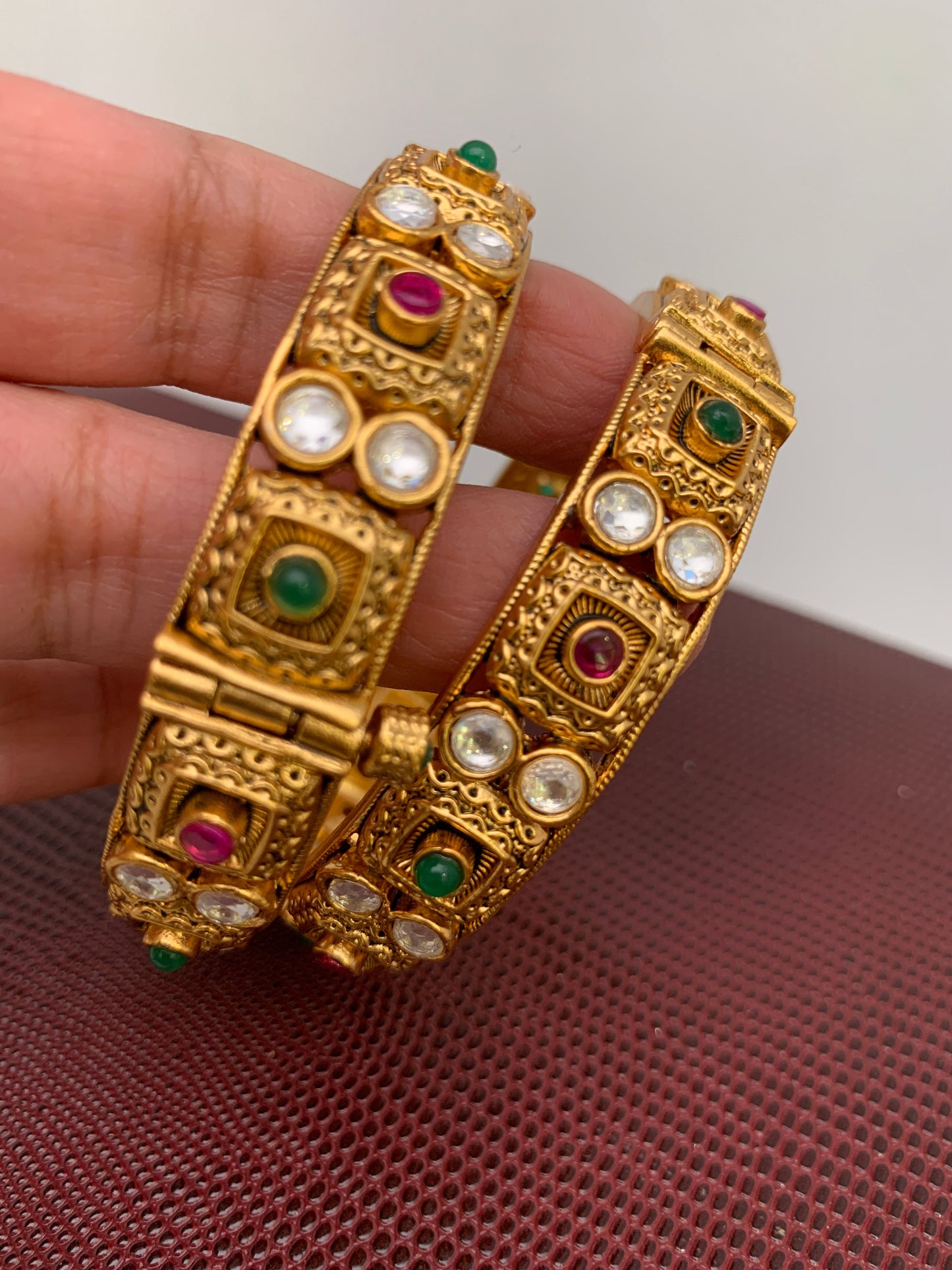 Kundan Red Green Stone Bangles