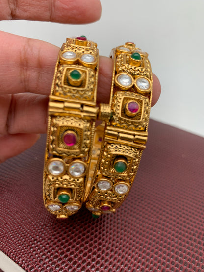 Kundan Red Green Stone Bangles