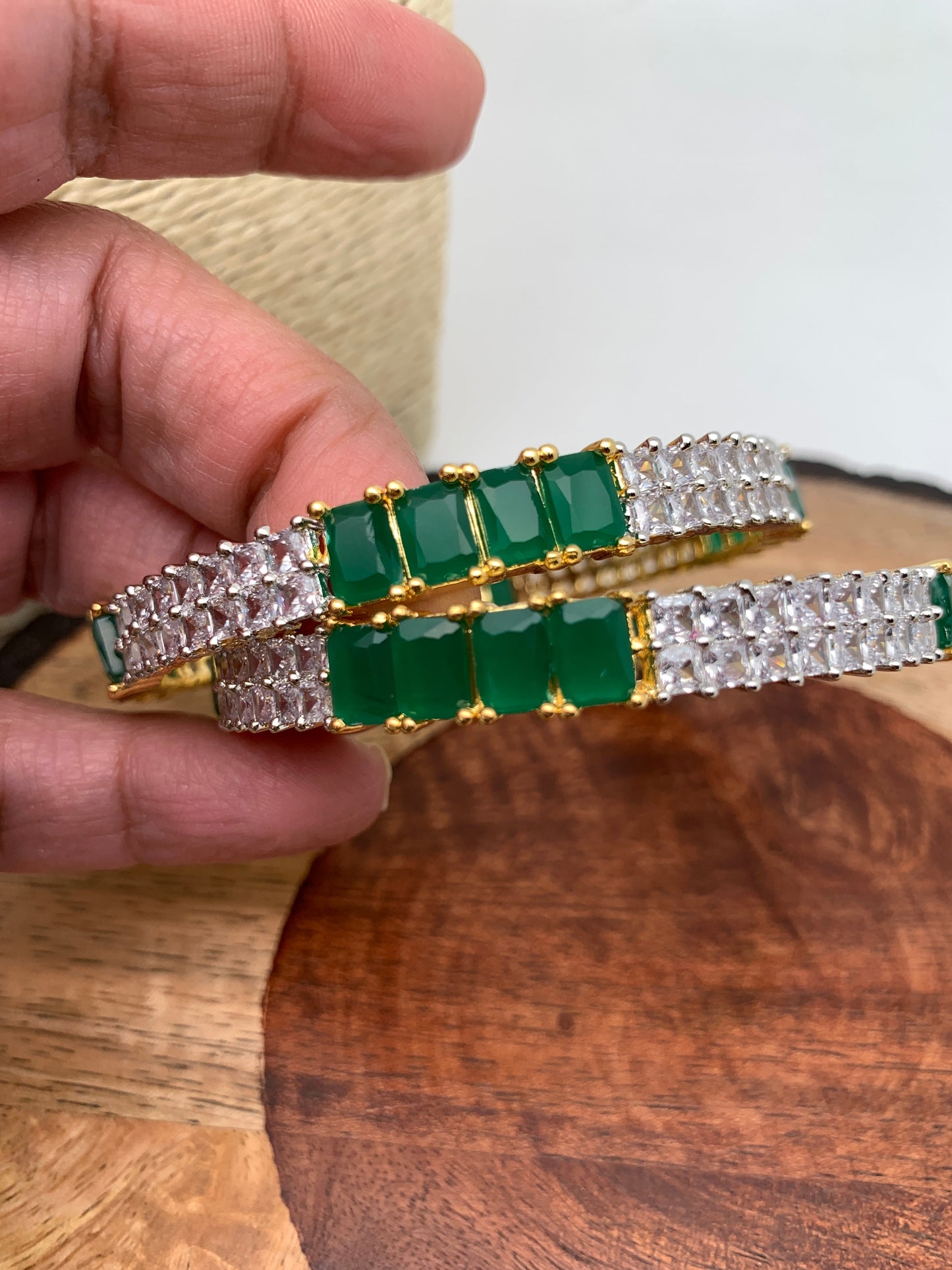 AD Emerald Green Stone Bangles