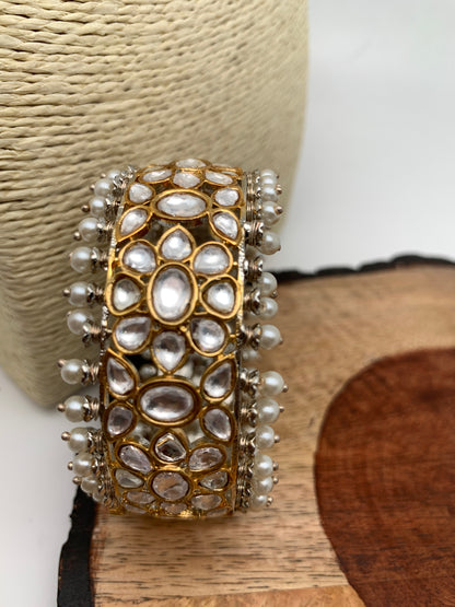 Kundan Pearls Openable Kada Bangle