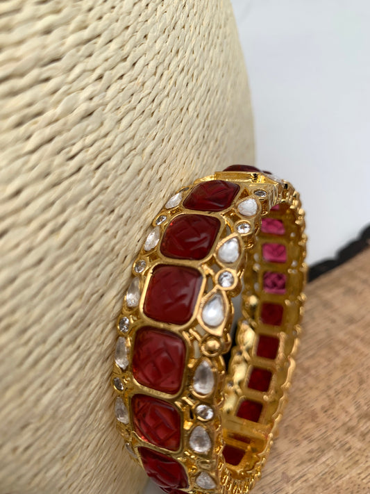 Kundan Carved Pink Stone Openable Kada Bangle