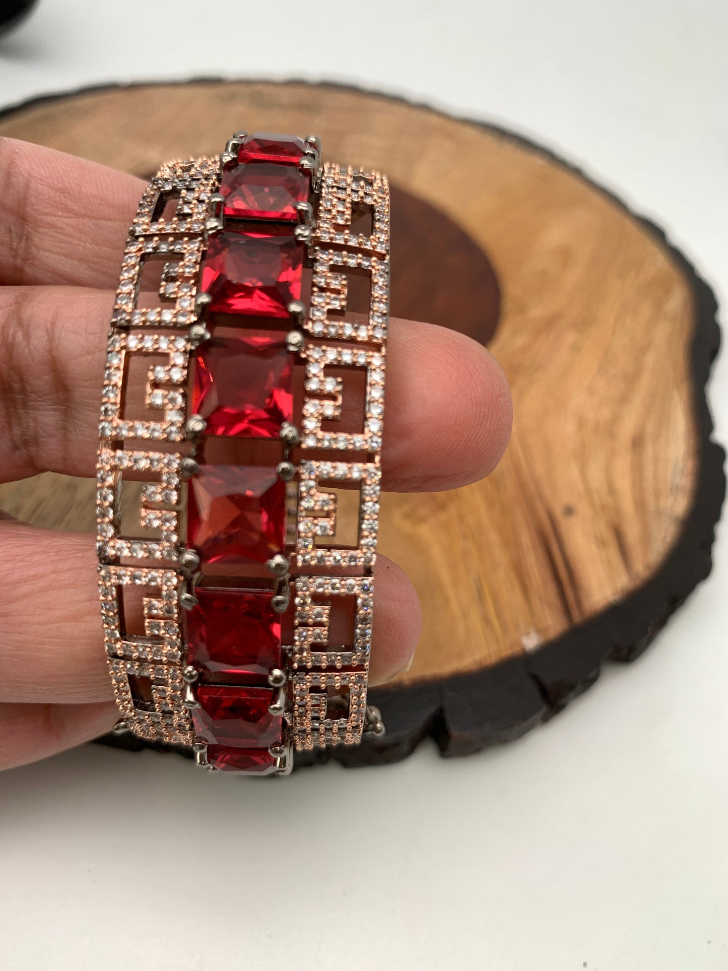 AD Wine Red Stone Openable Bracelet