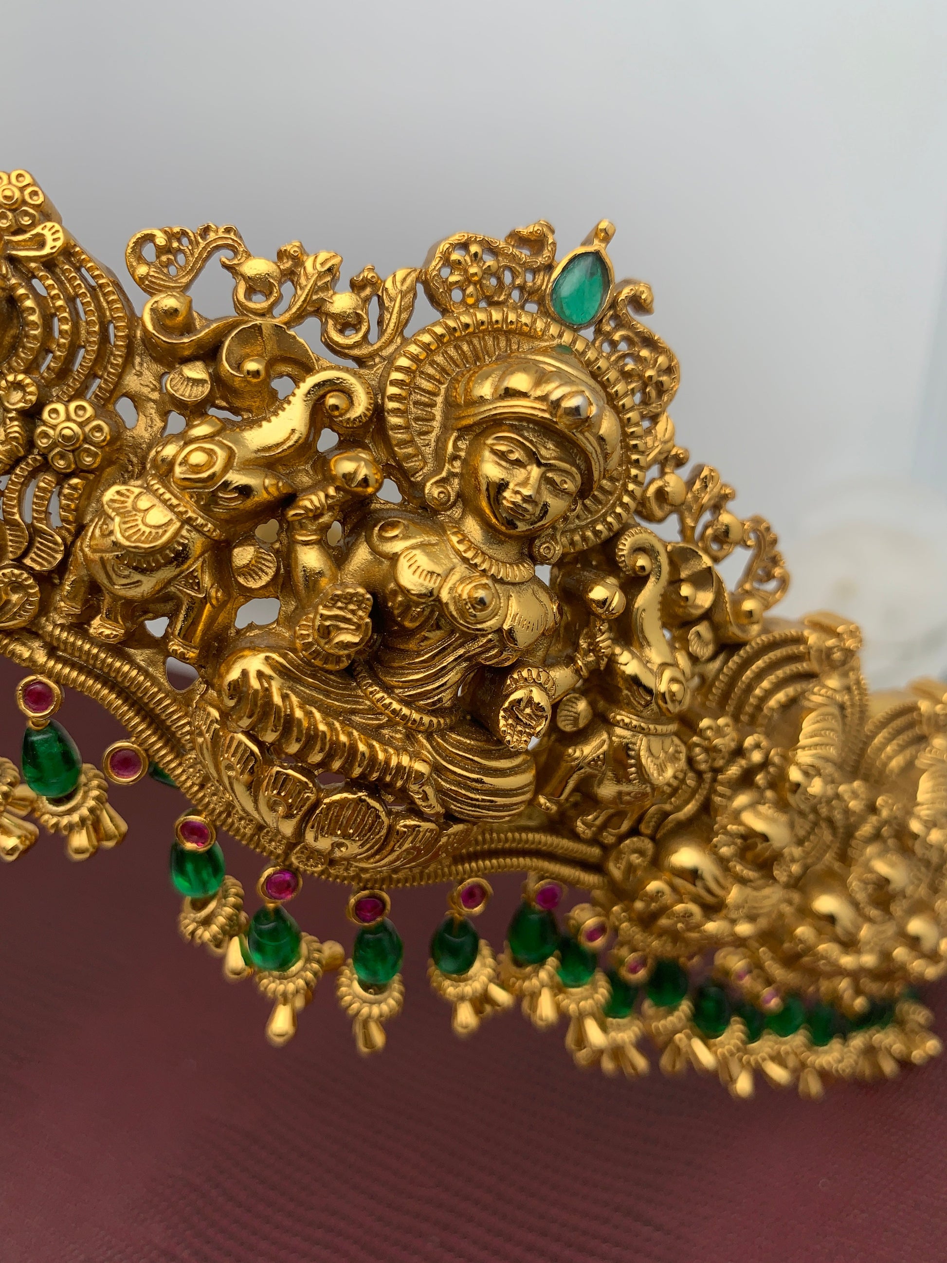 Goddess Lakshmi Nakshi Premium matte Finish With Green Beads Hip Belt –  Sheetal's FabFashion
