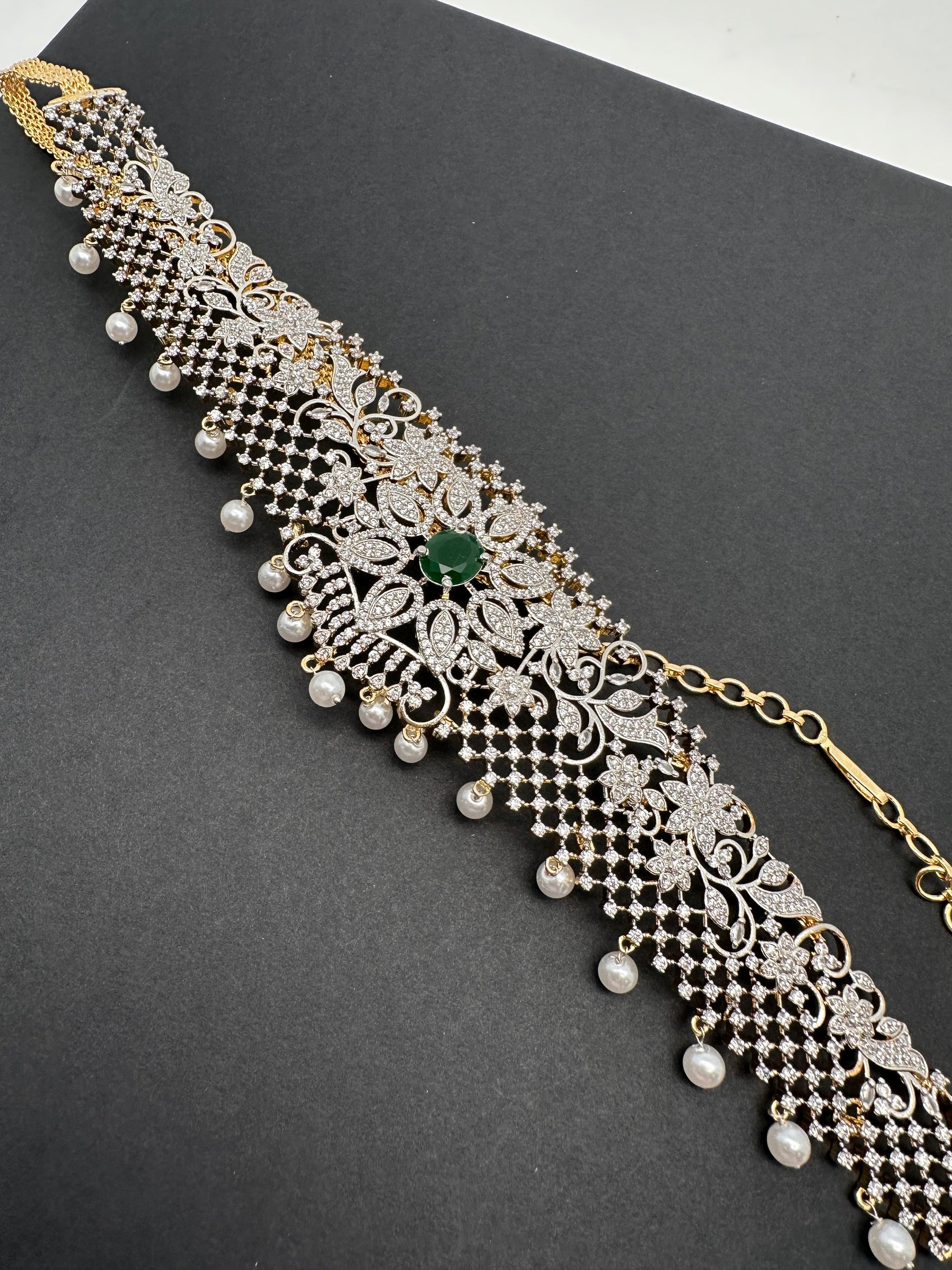 AD Ganga Jamuna Polish Color Stone Pearls Floral Design Hip Chain Kamarbandh - Green