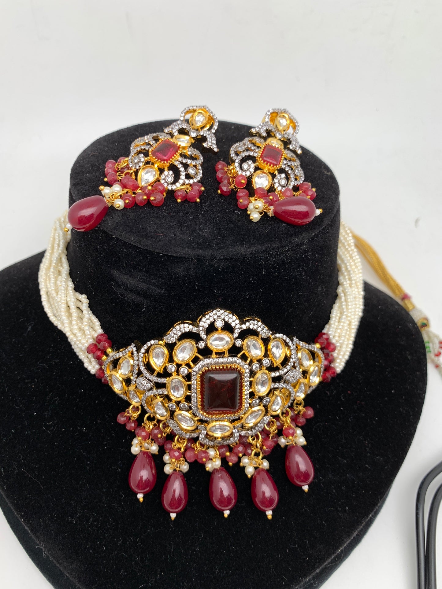 Kundan Red Stone CZ Dual Tone Pendent White Hydro Beads Choker