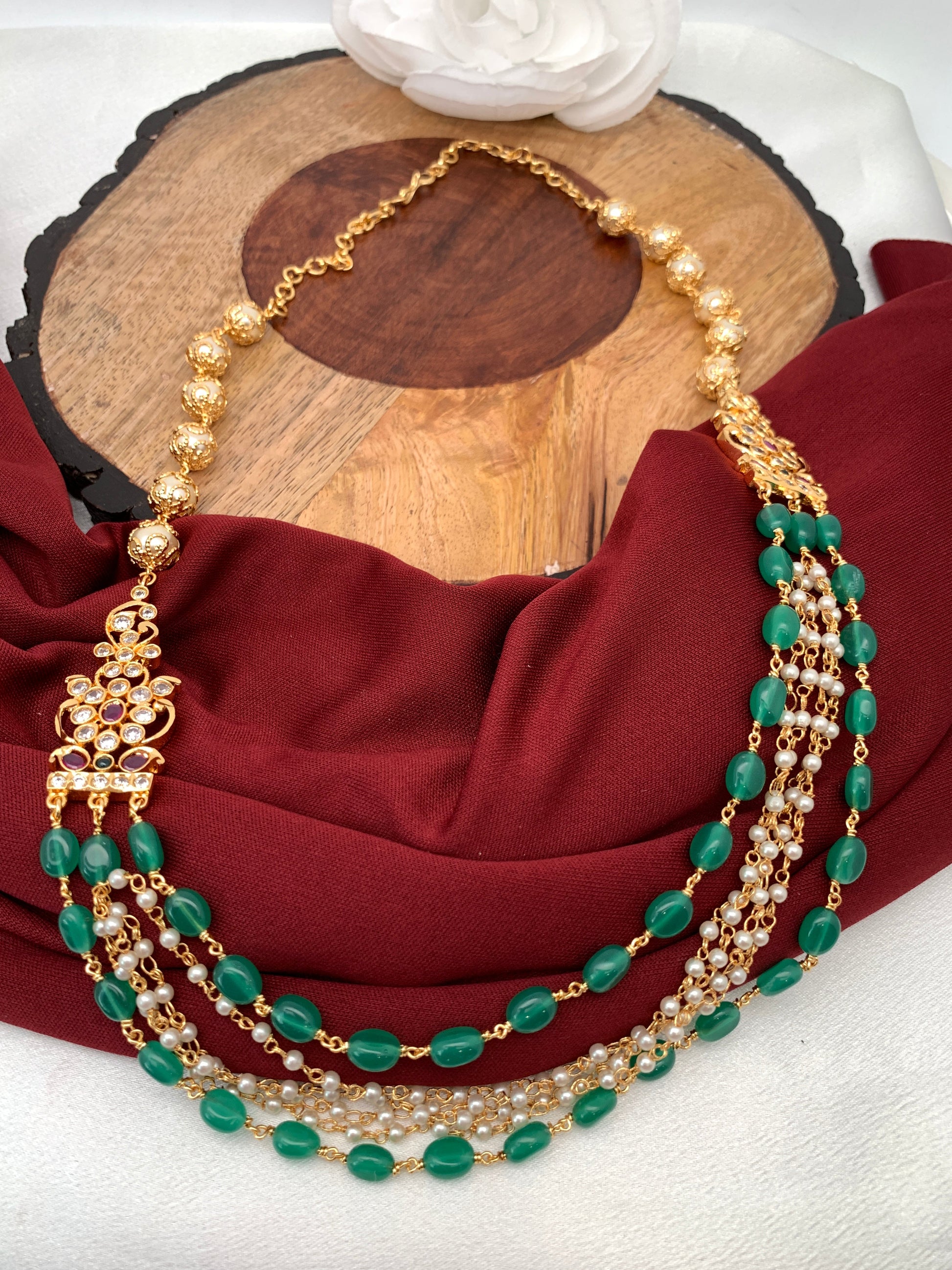 Green Beads Pearls Side Pendent Necklace