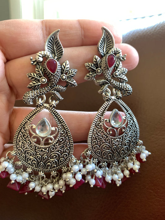 Maroon Beads and Pearls Earrings