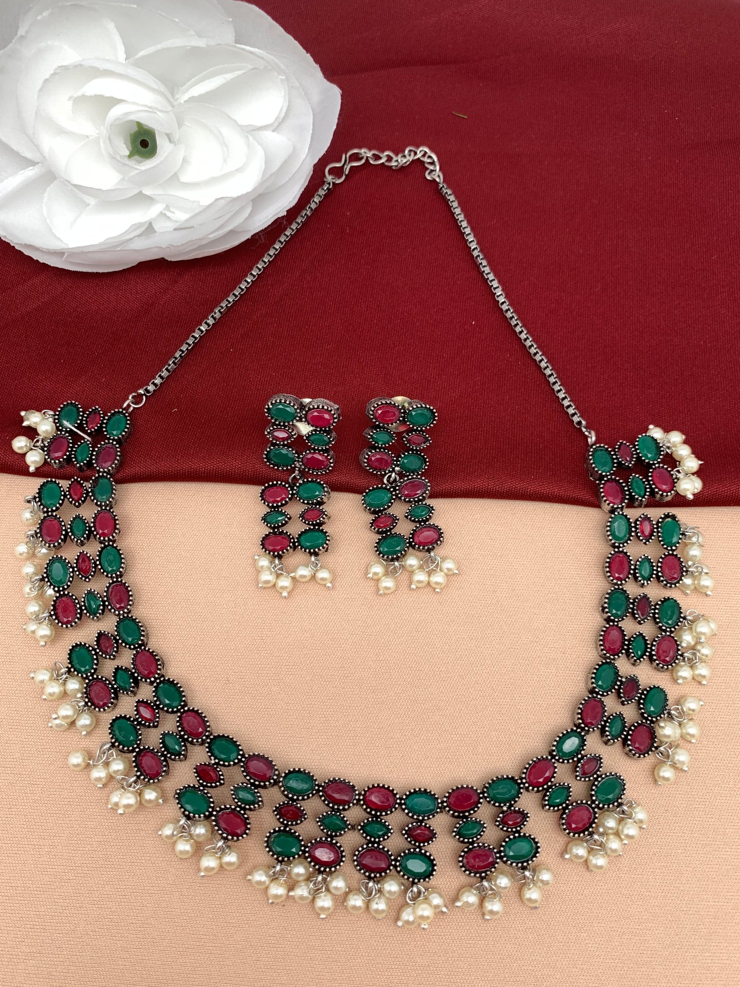 Red Green Stone Oxidized Short Necklace