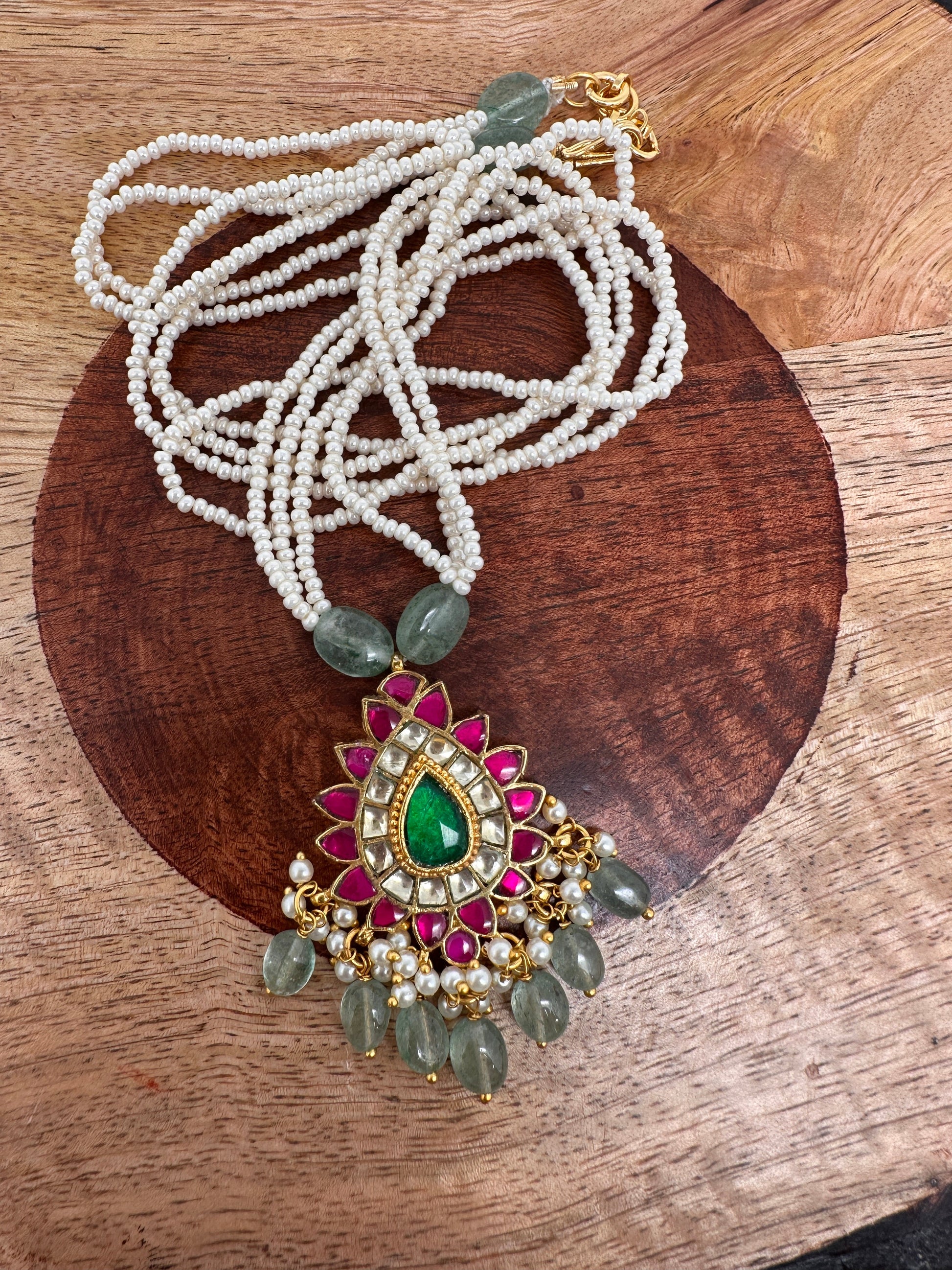 Red Green Jadau Kundan Short Necklace