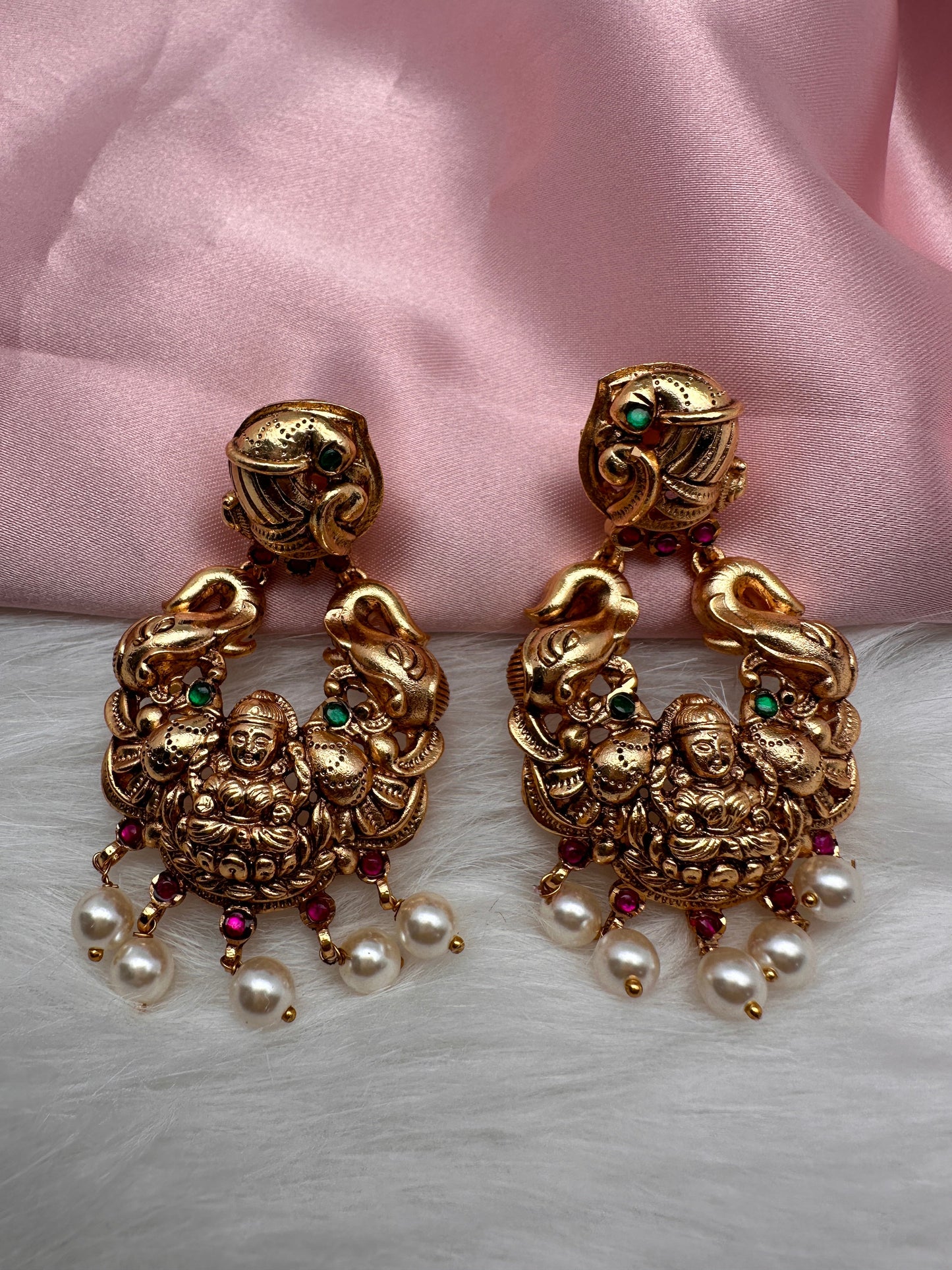 Goddess Lakshmi Nakshi Red Green Jadau Kundan Chandbali Earrings